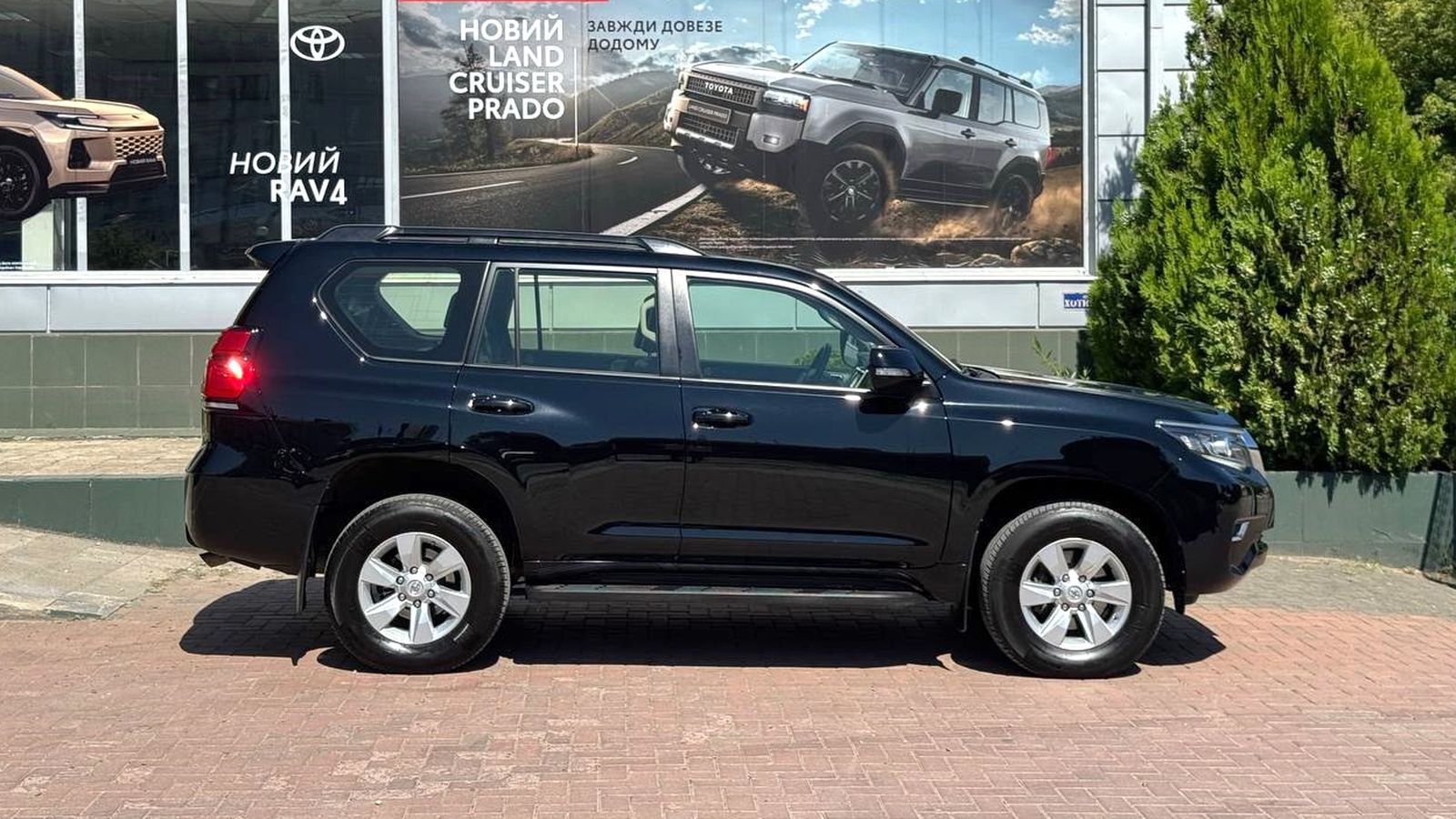 Toyota LAND CRUISER PRADO 2020 року, Універсал, Тойота Центр Чернівці "Олімп-Моторс", м.Чернівці | Фото № 17 Toyota LAND CRUISER PRADO 2020 року з пробігом 127879 км, Універсал, Тойота Центр Чернівці "Олімп-Моторс", м.Чернівці - 1700000 ГРН | Фото № 17