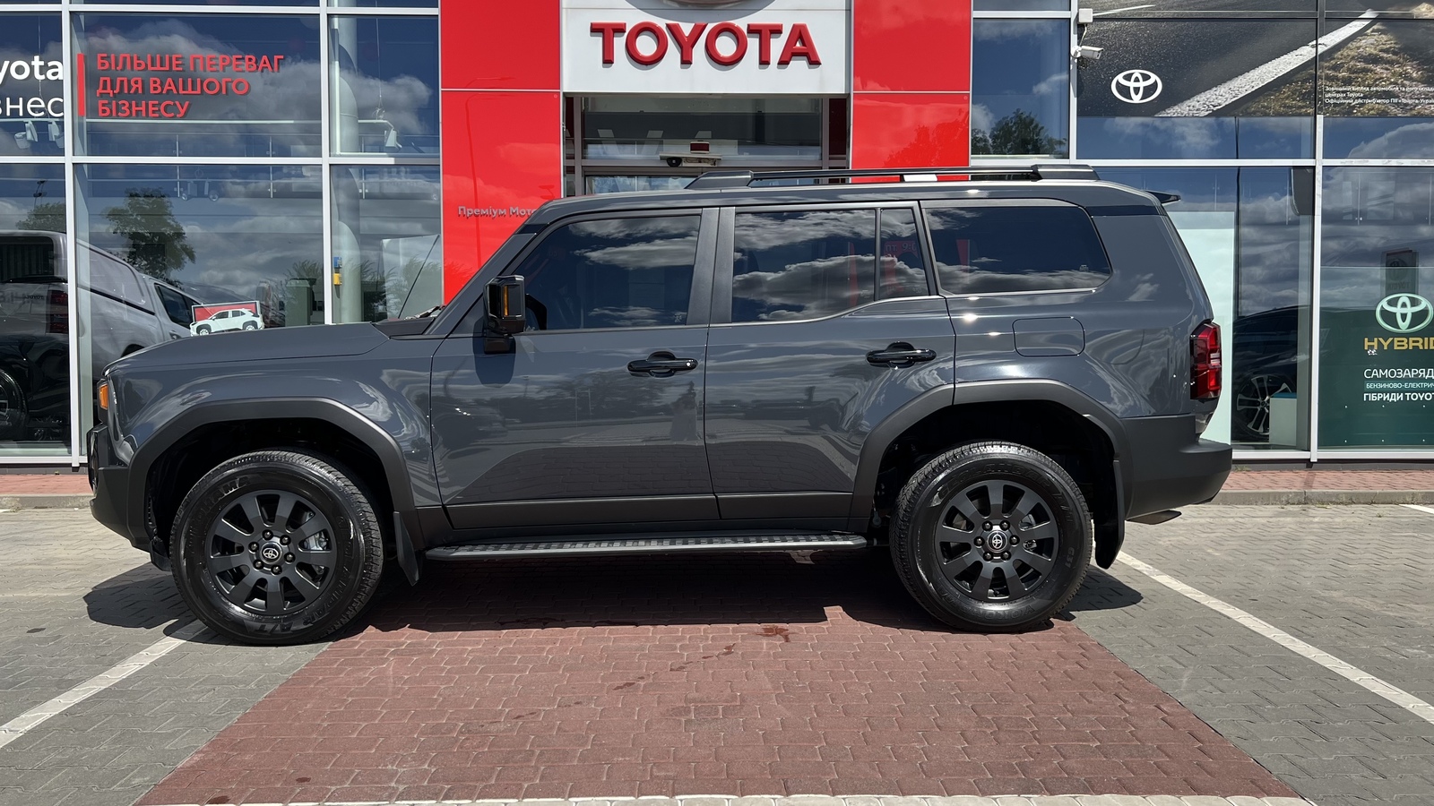 Toyota LAND CRUISER PRADO 2025 року, Універсал, Тойота Центр Вінниця "Преміум Мотор", м.Вінниця | Фото № 3 Toyota LAND CRUISER PRADO 2025 року з пробігом 15632 км, Універсал, Тойота Центр Вінниця "Преміум Мотор", м.Вінниця - 2815000 ГРН | Фото № 3