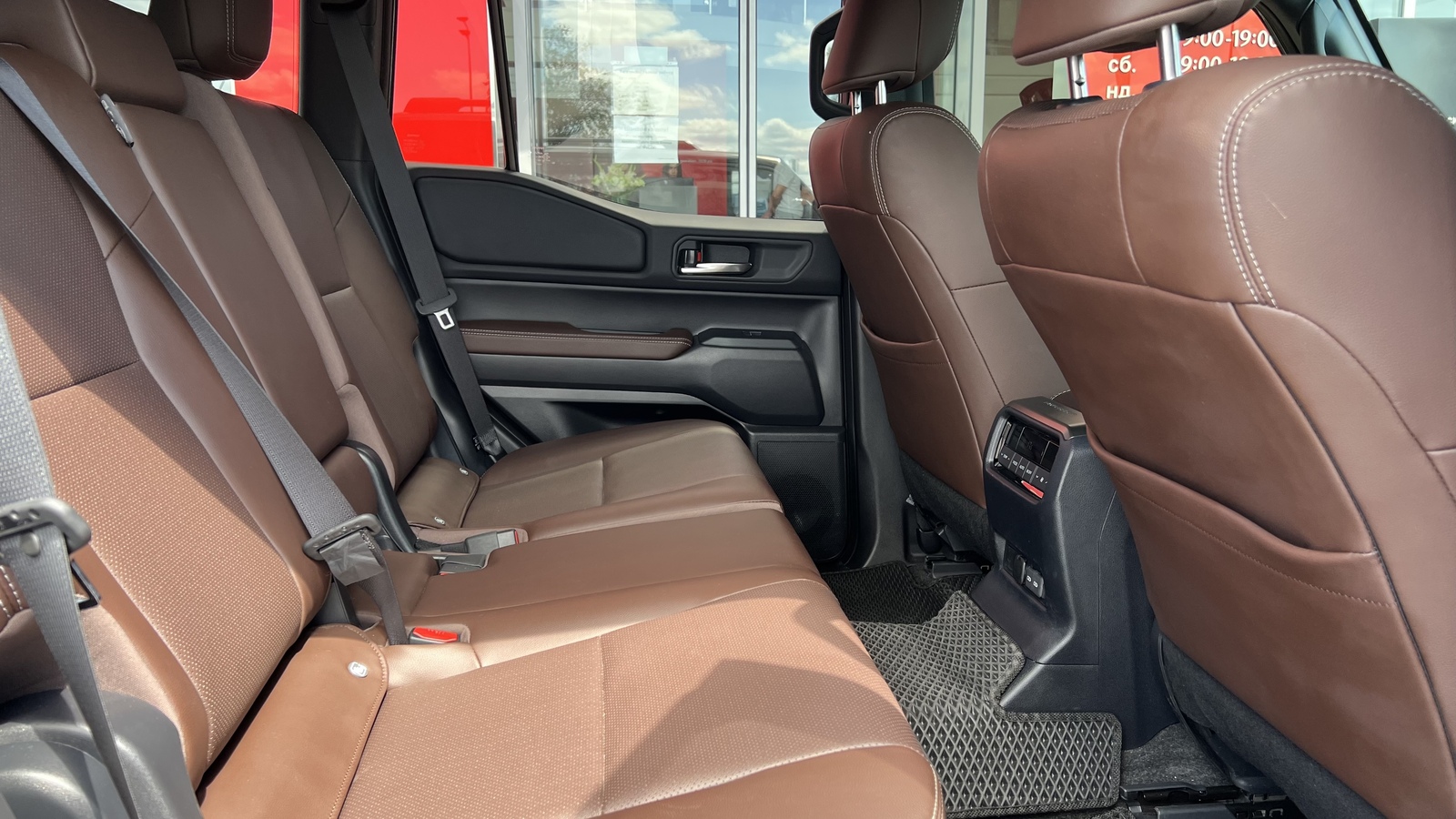 Toyota LAND CRUISER PRADO 2025 року, Універсал, Тойота Центр Вінниця "Преміум Мотор", м.Вінниця | Фото № 7 Toyota LAND CRUISER PRADO 2025 року з пробігом 15632 км, Універсал, Тойота Центр Вінниця "Преміум Мотор", м.Вінниця - 2815000 ГРН | Фото № 7
