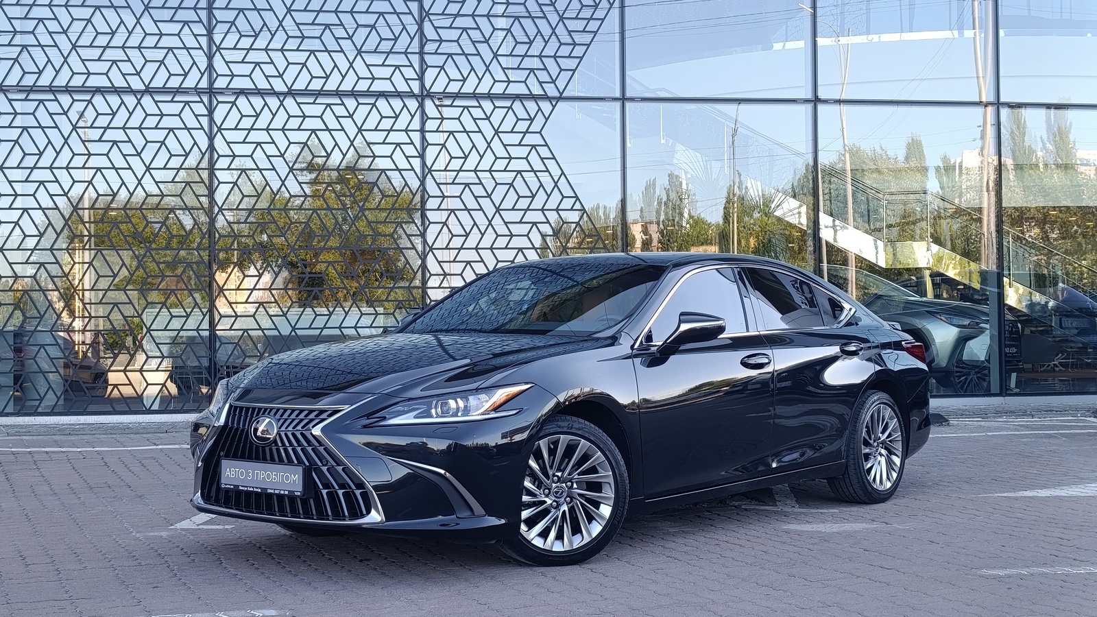 Lexus ES 2024 року, Седан, Лексус Київ Захід, м.Київ | Фото № 1 Lexus ES 2024 року з пробігом 43301 км, Седан, Лексус Київ Захід, м.Київ - 2350000 ГРН | Фото № 1