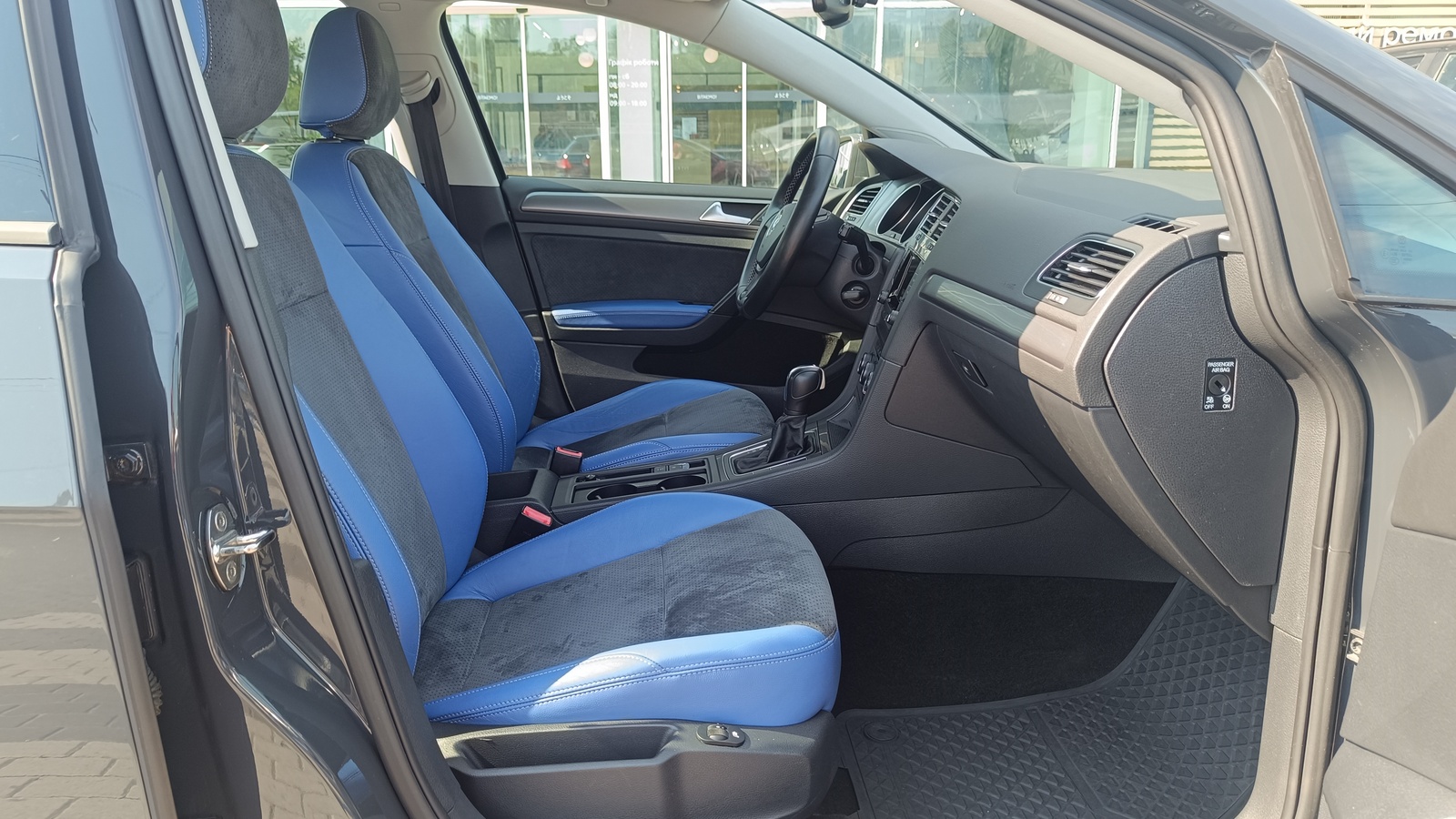 Інші авто VOLKSWAGEN GOLF 2014 року, Хетчбек, Тойота Центр Київ "ВіДі Автострада", м.Київ | Фото № 6 Інші авто VOLKSWAGEN GOLF 2014 року з пробігом 81274 км, Хетчбек, Тойота Центр Київ "ВіДі Автострада", м.Київ - 517000 ГРН | Фото № 6
