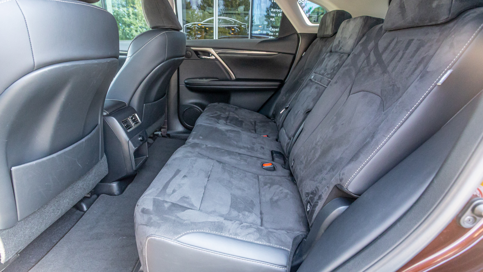 Lexus RX 2019 року з пробігом 103862 км, Універсал, Тойота Центр Дніпро "Алмаз Мотор" на Запорізькому шосе, м.Дніпро - 1510000 ГРН | Фото № 13