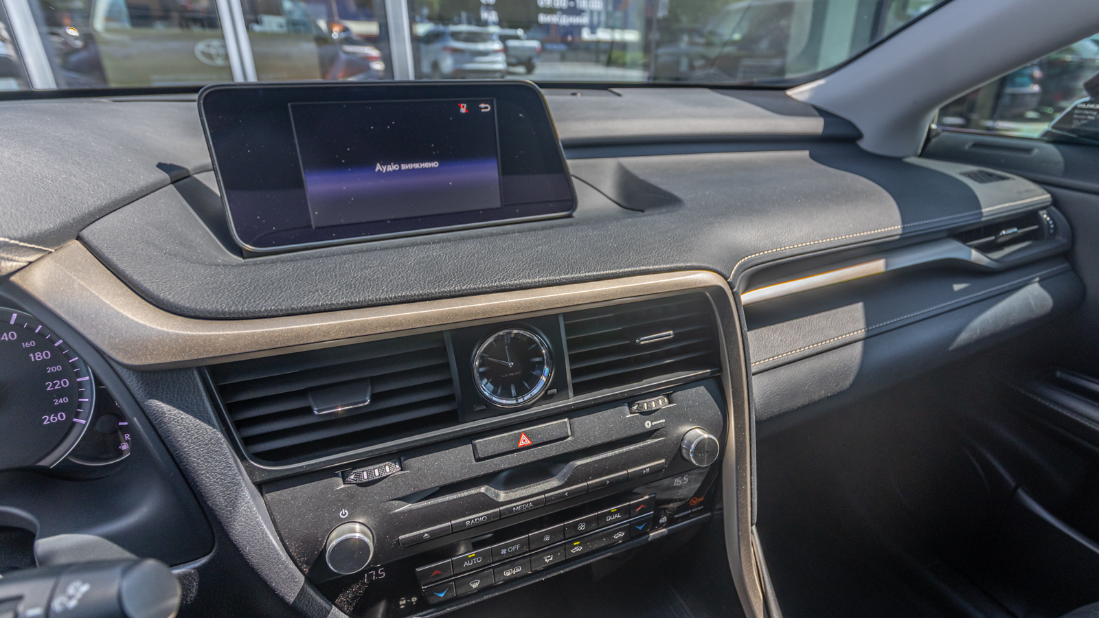 Lexus RX 2019 року з пробігом 103862 км, Універсал, Тойота Центр Дніпро "Алмаз Мотор" на Запорізькому шосе, м.Дніпро - 1510000 ГРН | Фото № 17
