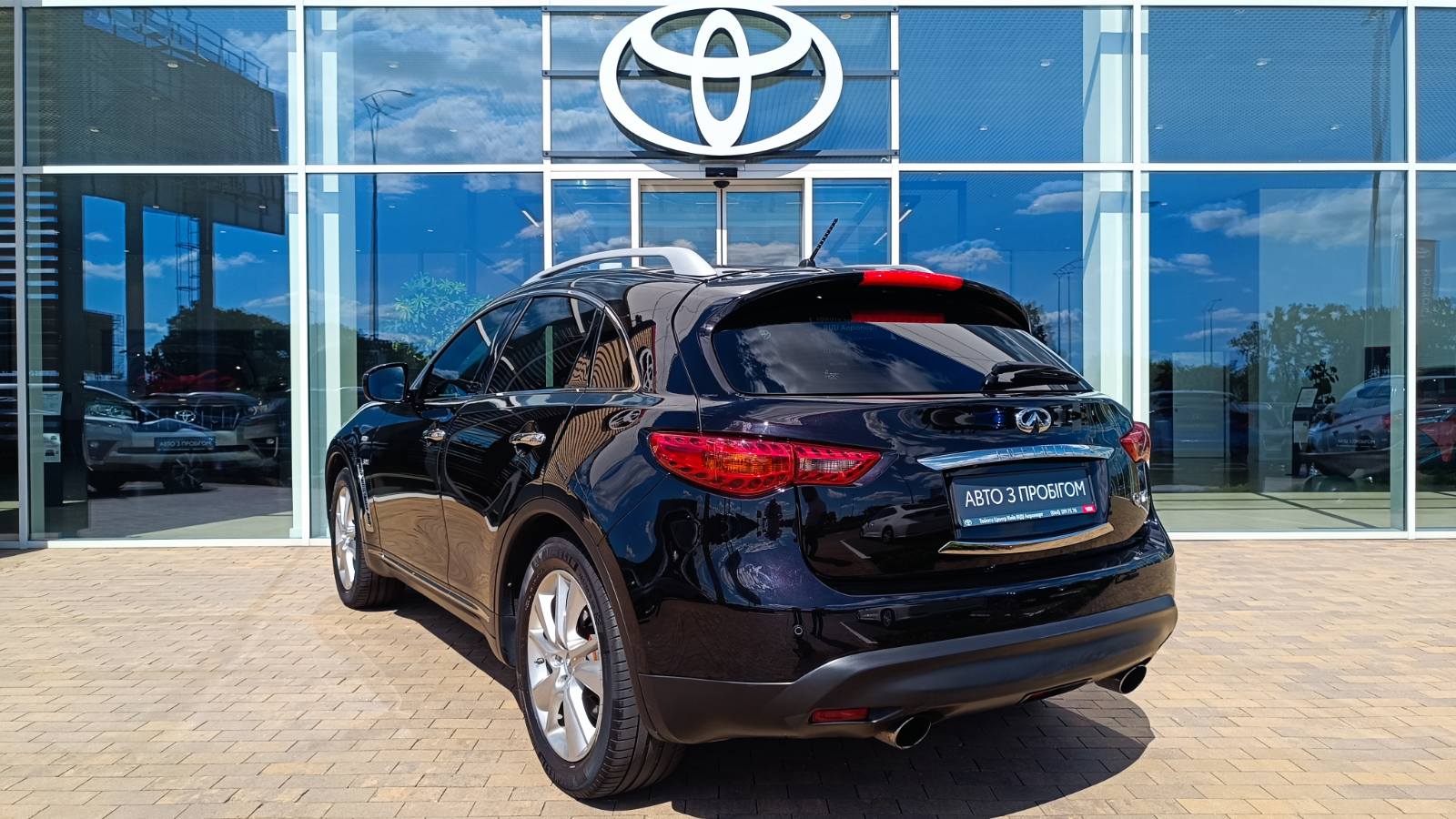 Інші авто INFINITI FX/QX70 2015 року, Універсал, Тойота Центр Київ "ВІДІ Аеропорт", м.Київ | Фото № 2 Інші авто INFINITI FX/QX70 2015 року з пробігом 172788 км, Універсал, Тойота Центр Київ "ВІДІ Аеропорт", м.Київ - 855000 ГРН | Фото № 2