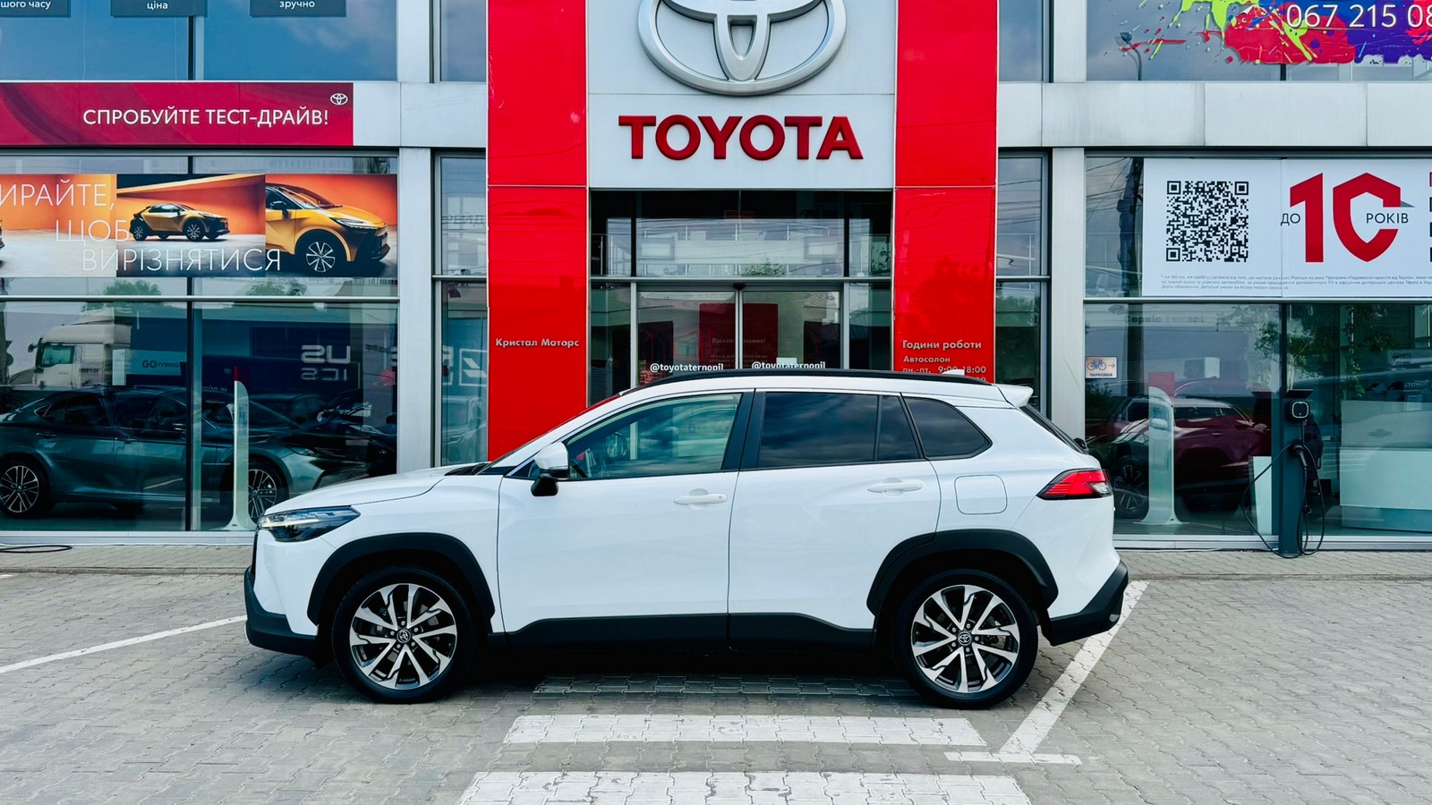 Toyota COROLLA CROSS 2023 року з пробігом 52720 км, Хетчбек, Тойота Центр Тернопіль "Кристал Моторс", м.Тернопіль - 1440000 ГРН | Фото № 3
