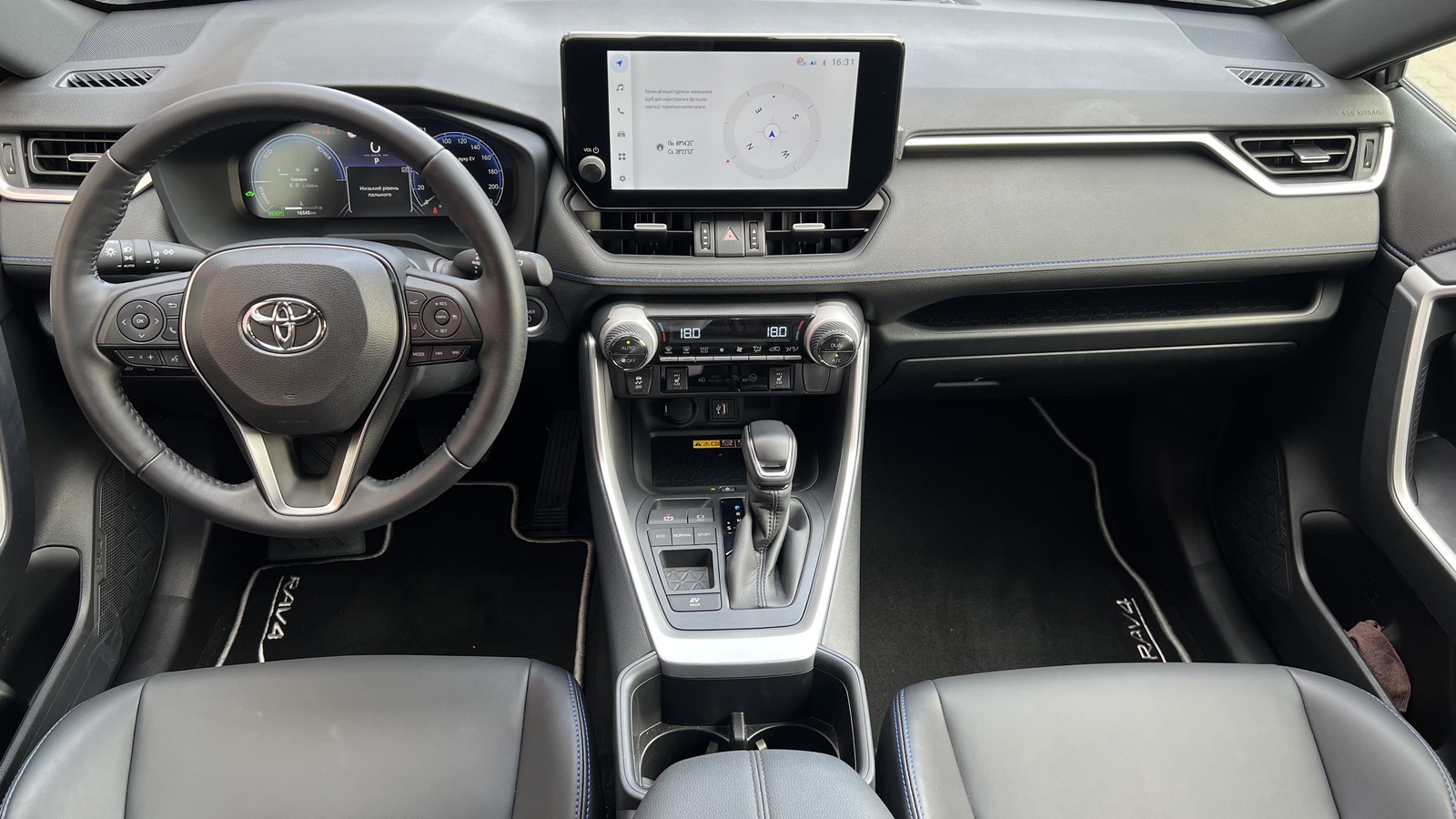 Toyota RAV4 2025 року, Універсал, Тойота Центр Вінниця "Преміум Мотор", м.Вінниця | Фото № 8 Toyota RAV4 2025 року з пробігом 16545 км, Універсал, Тойота Центр Вінниця "Преміум Мотор", м.Вінниця - 1935000 ГРН | Фото № 8