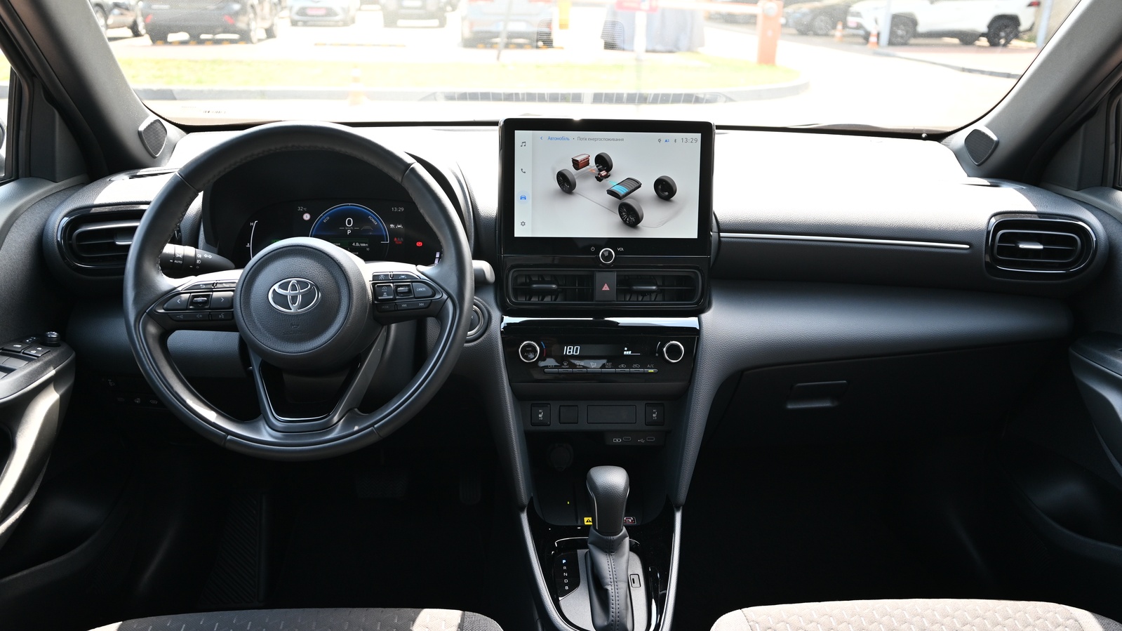 Toyota YARIS CROSS 2024 року, Хетчбек, Тойота Центр Київ "Сіті Плаза", м.Київ | Фото № 8 Toyota YARIS CROSS 2024 року з пробігом 27010 км, Хетчбек, Тойота Центр Київ "Сіті Плаза", м.Київ - 1194950 ГРН | Фото № 8