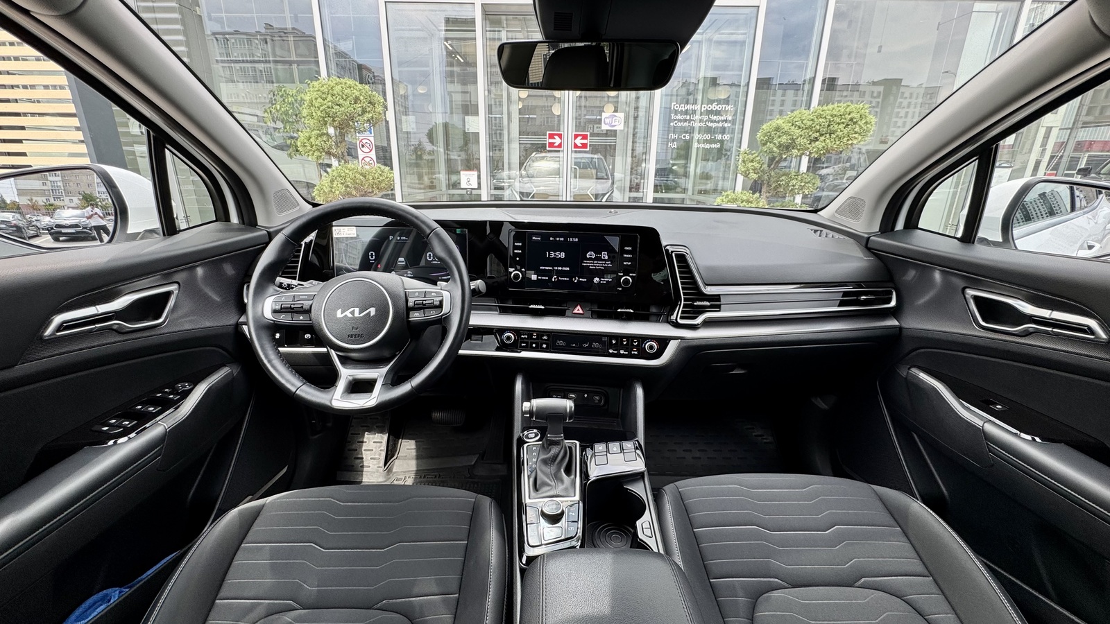 Інші авто KIA SPORTAGE 2024 року, Універсал, Тойота Центр Чернігів "Соллі-Плюс", м.Чернігів | Фото № 8 Інші авто KIA SPORTAGE 2024 року з пробігом 12146 км, Універсал, Тойота Центр Чернігів "Соллі-Плюс", м.Чернігів - 1230000 ГРН | Фото № 8