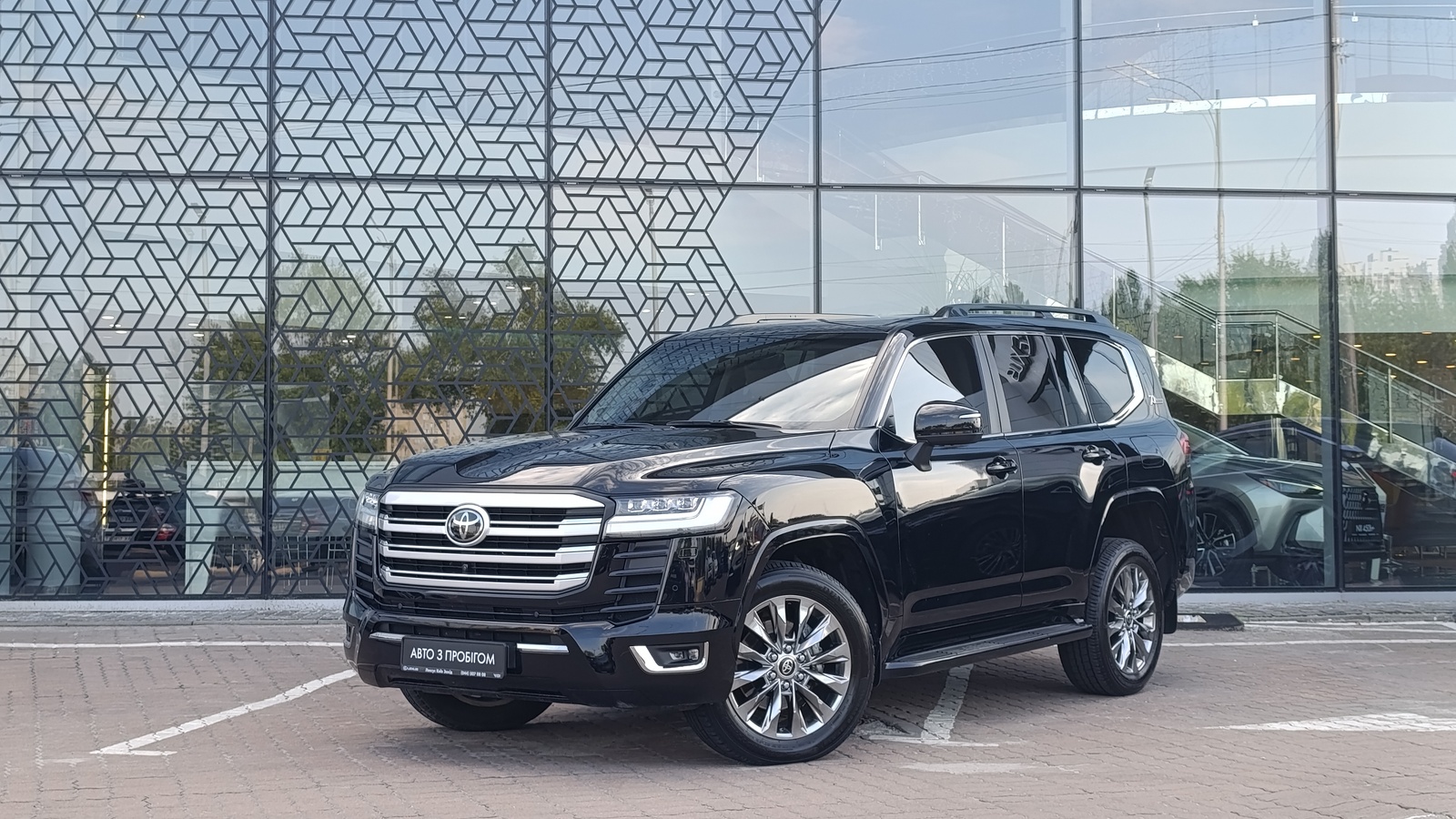 Toyota LAND CRUISER 2022 року з пробігом 40044 км, Універсал, Лексус Київ Захід, м.Київ - 3600000 ГРН | Фото № 1