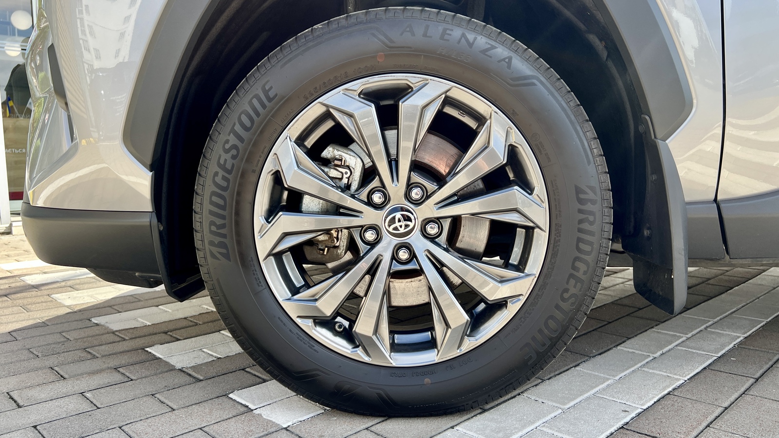 Toyota RAV4 2025 року, Універсал, Тойота Центр Чернігів "Соллі-Плюс", м.Чернігів | Фото № 15 Toyota RAV4 2025 року з пробігом 28197 км, Універсал, Тойота Центр Чернігів "Соллі-Плюс", м.Чернігів - 1732500 ГРН | Фото № 15