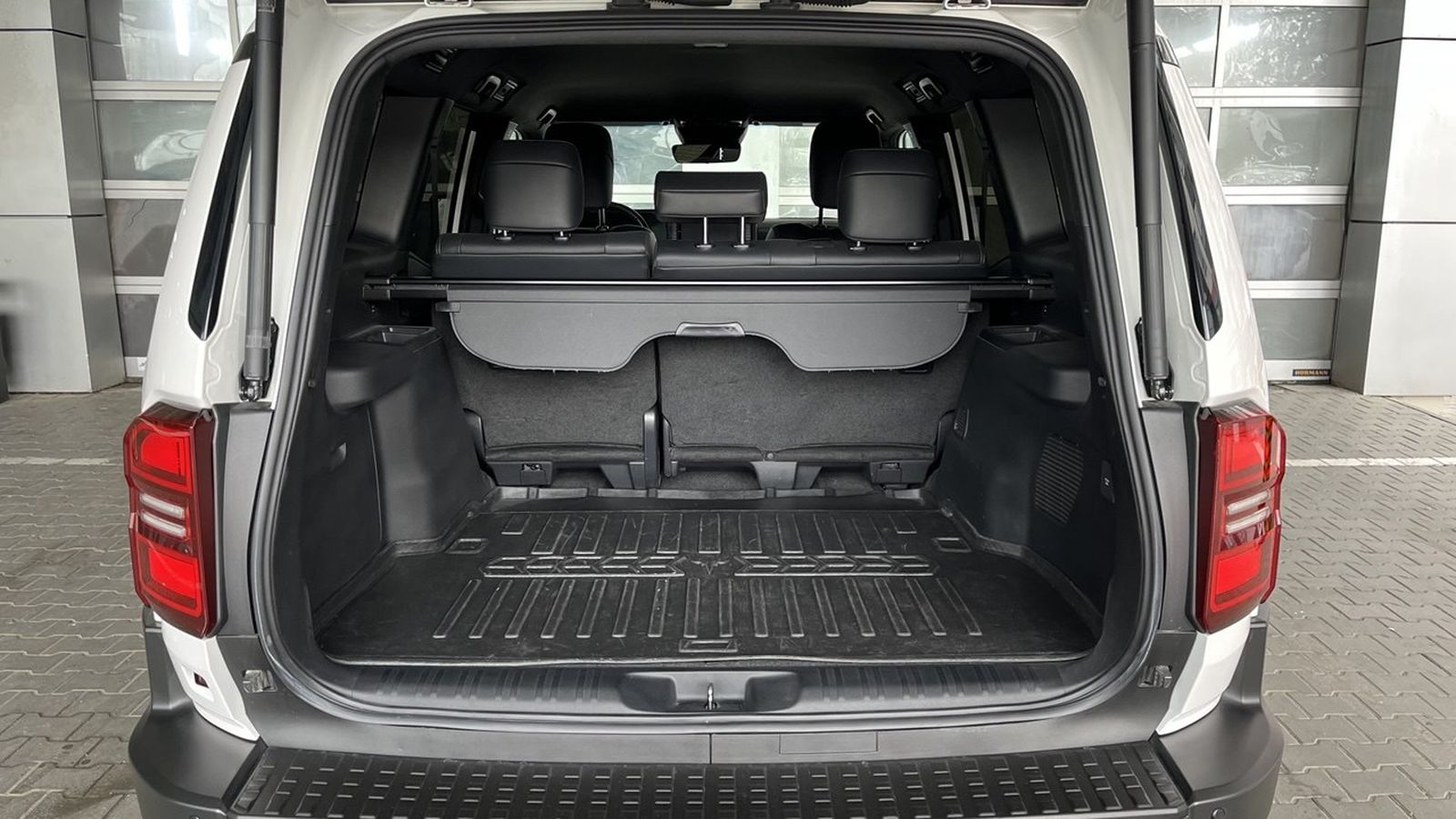Toyota LAND CRUISER PRADO 2024 року, Універсал, Тойота Центр Хмельницький "Гранд Мотор", м.Хмельницький | Фото № 10 Toyota LAND CRUISER PRADO 2024 року з пробігом 36332 км, Універсал, Тойота Центр Хмельницький "Гранд Мотор", м.Хмельницький - 2414000 ГРН | Фото № 10