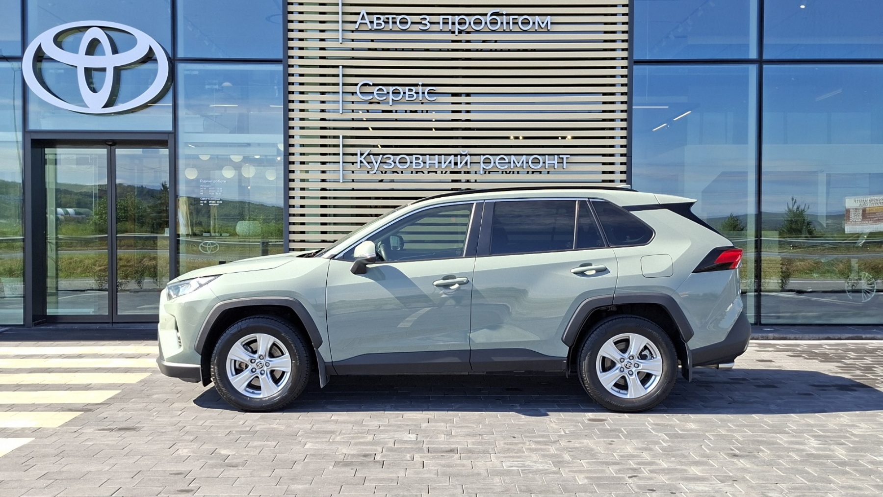 Toyota RAV4 2021 року з пробігом 52158 км, Універсал, Тойота Центр Ужгород "Карат Мотор", м.Ужгород - 1235000 ГРН | Фото № 3