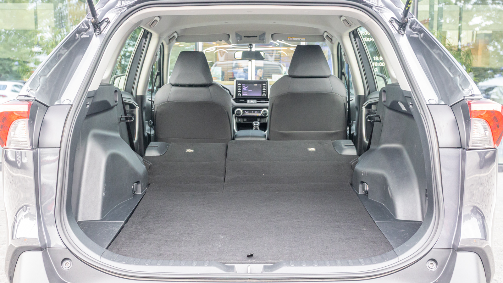 Toyota RAV4 2019 року з пробігом 108715 км, Універсал, Тойота Центр Дніпро "Алмаз Мотор" на Запорізькому шосе, м.Дніпро - 1100000 ГРН | Фото № 12