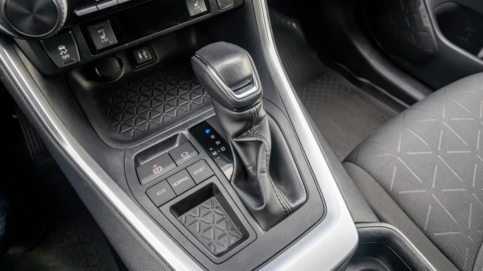 Toyota RAV4 2019 року з пробігом 108715 км, Універсал, Тойота Центр Дніпро "Алмаз Мотор" на Запорізькому шосе, м.Дніпро - 1100000 ГРН | Фото № 28