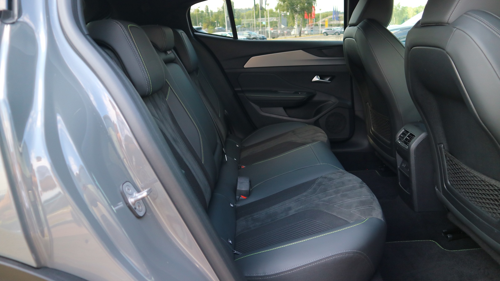 Інші авто PEUGEOT 408 2025 року, Хетчбек, Тойота Центр Київ "Автосаміт Укравто Столичне", м.Київ | Фото № 7 Інші авто PEUGEOT 408 2025 року з пробігом 32871 км, Хетчбек, Тойота Центр Київ "Автосаміт Укравто Столичне", м.Київ - 1415000 ГРН | Фото № 7