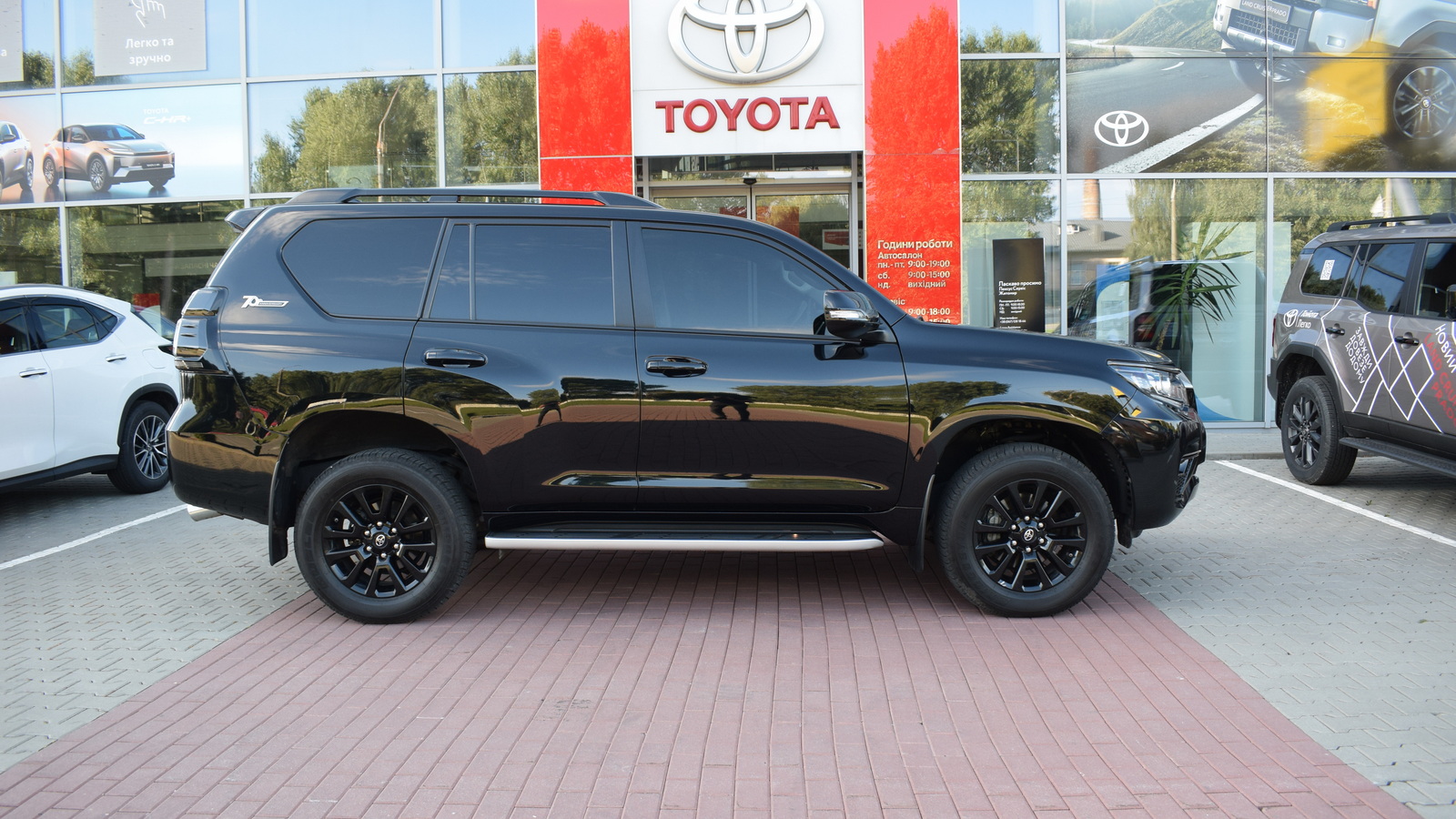 Toyota LAND CRUISER PRADO 2022 року, Універсал, Тойота Центр Житомир "Стар - Кар", м.Житомир | Фото № 16 Toyota LAND CRUISER PRADO 2022 року з пробігом 43077 км, Універсал, Тойота Центр Житомир "Стар - Кар", м.Житомир - 2218500 ГРН | Фото № 16