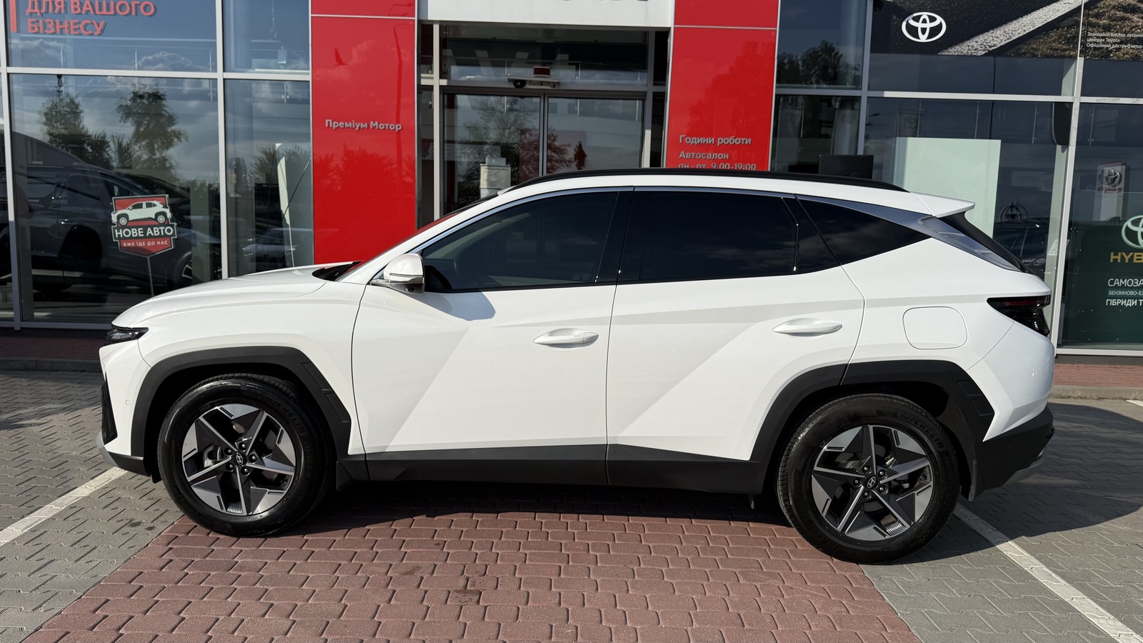 Інші авто HYUNDAI TUCSON 2024 року, Універсал, Тойота Центр Вінниця "Преміум Мотор", м.Вінниця | Фото № 3 Інші авто HYUNDAI TUCSON 2024 року з пробігом 11428 км, Універсал, Тойота Центр Вінниця "Преміум Мотор", м.Вінниця - 1620000 ГРН | Фото № 3