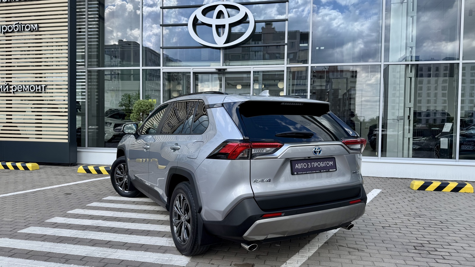Toyota RAV4 2022 року з пробігом 70027 км, Універсал, Тойота Центр Чернігів "Соллі-Плюс", м.Чернігів - 1642500 ГРН | Фото № 2