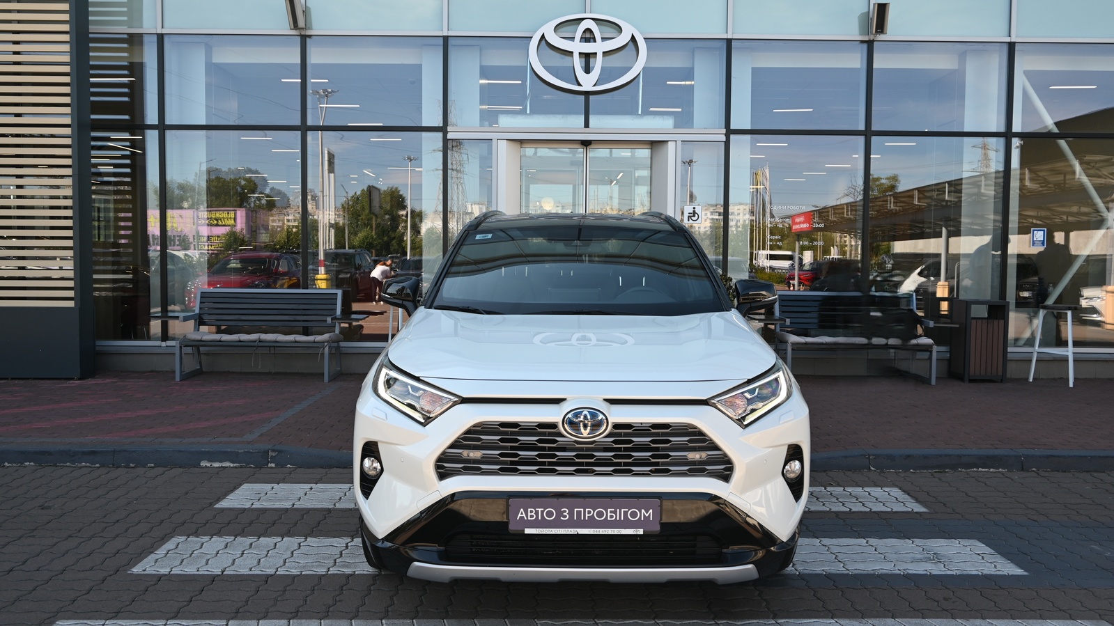 Toyota RAV4 2021 року, Універсал, Тойота Центр Київ "Сіті Плаза", м.Київ | Фото № 5 Toyota RAV4 2021 року з пробігом 124199 км, Універсал, Тойота Центр Київ "Сіті Плаза", м.Київ - 1444442 ГРН | Фото № 5