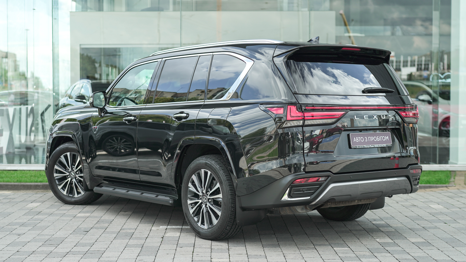 Lexus LX 2023 року, Універсал, Лексус Львів, м.Львів | Фото № 2 Lexus LX 2023 року з пробігом 55992 км, Універсал, Лексус Львів, м.Львів - 5186500 ГРН | Фото № 2