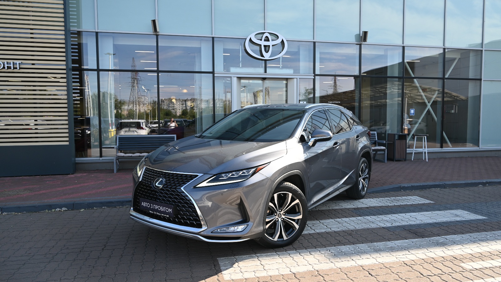 Lexus RX 2019 року, Універсал, Тойота Центр Київ "Сіті Плаза", м.Київ | Фото № 1 Lexus RX 2019 року з пробігом 77057 км, Універсал, Тойота Центр Київ "Сіті Плаза", м.Київ - 1828230 ГРН | Фото № 1