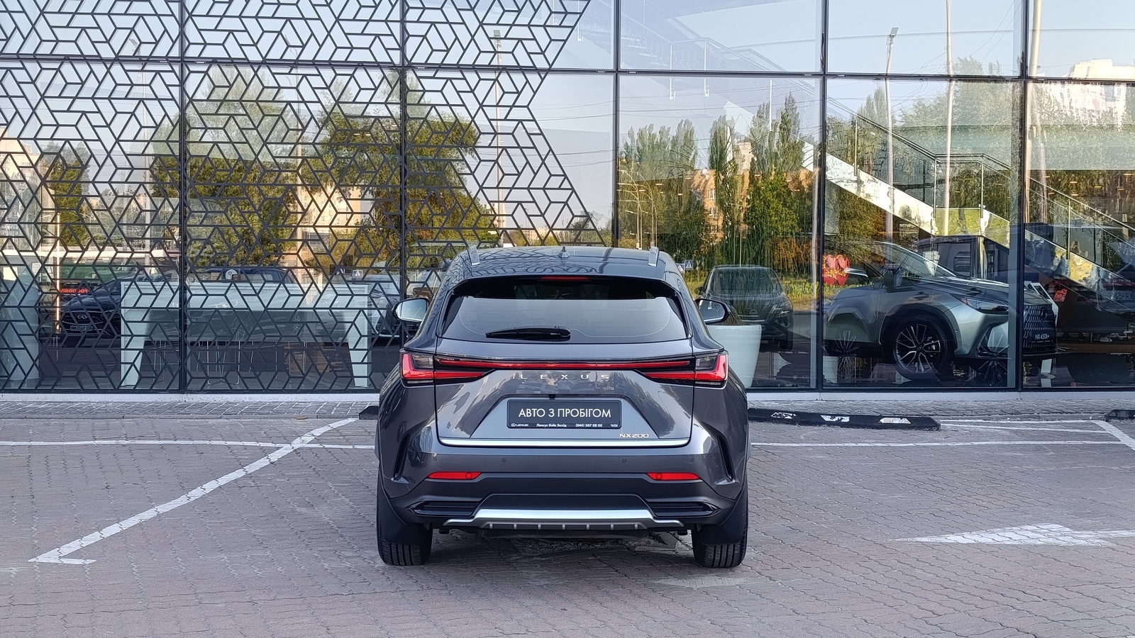 Lexus NX 2022 року з пробігом 30000 км, Універсал, Лексус Київ Захід, м.Київ - 1710000 ГРН | Фото № 4