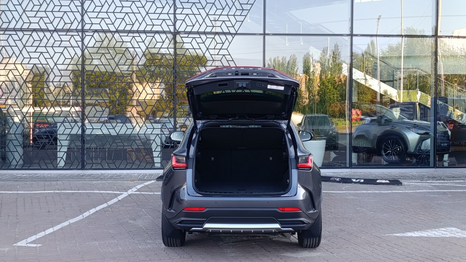 Lexus NX 2022 року з пробігом 30000 км, Універсал, Лексус Київ Захід, м.Київ - 1710000 ГРН | Фото № 10