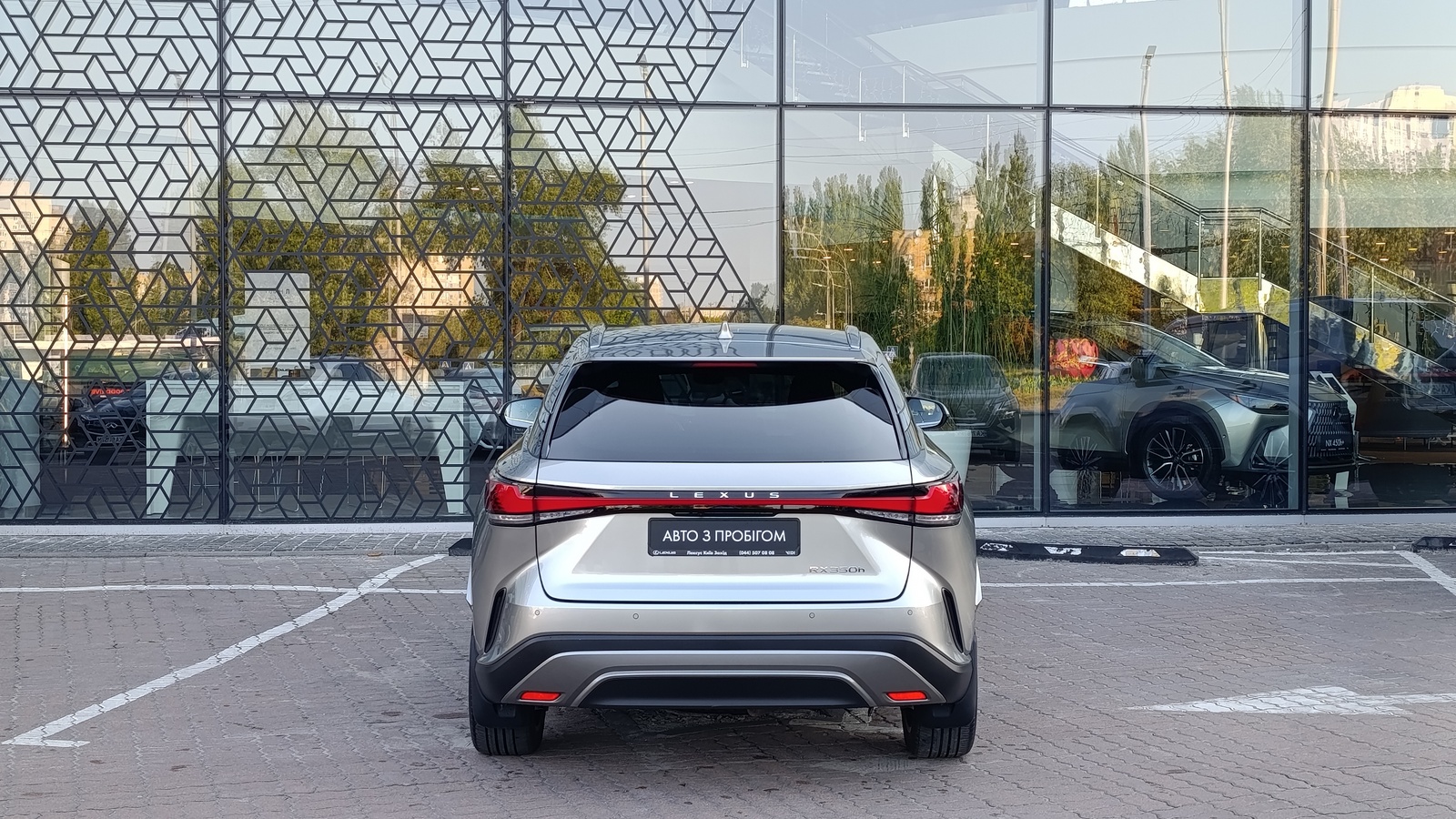 Lexus RX 2025 року з пробігом 5183 км, Універсал, Лексус Київ Захід, м.Київ - 3900000 ГРН | Фото № 4