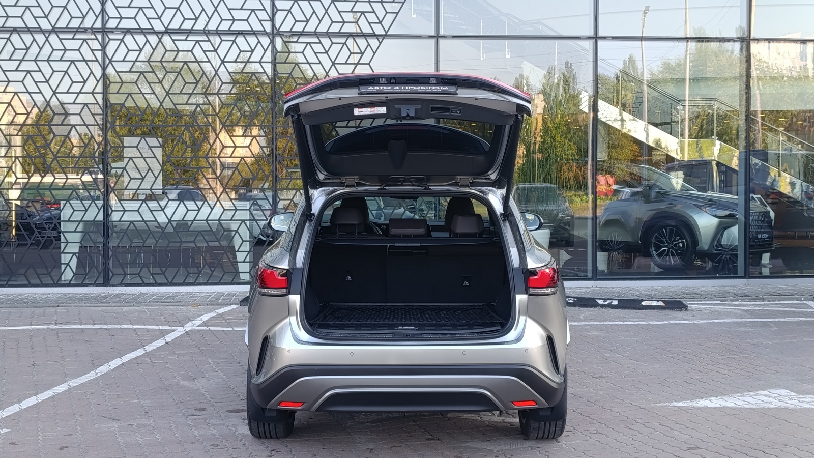 Lexus RX 2025 року з пробігом 5183 км, Універсал, Лексус Київ Захід, м.Київ - 3900000 ГРН | Фото № 10