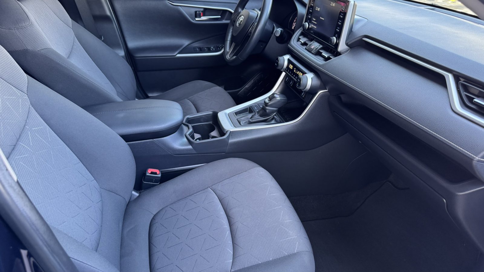 Toyota RAV4 2021 року з пробігом 55589 км, Універсал, Тойота Центр Київ "Автосаміт Укравто", м.Київ - 1400000 ГРН | Фото № 6