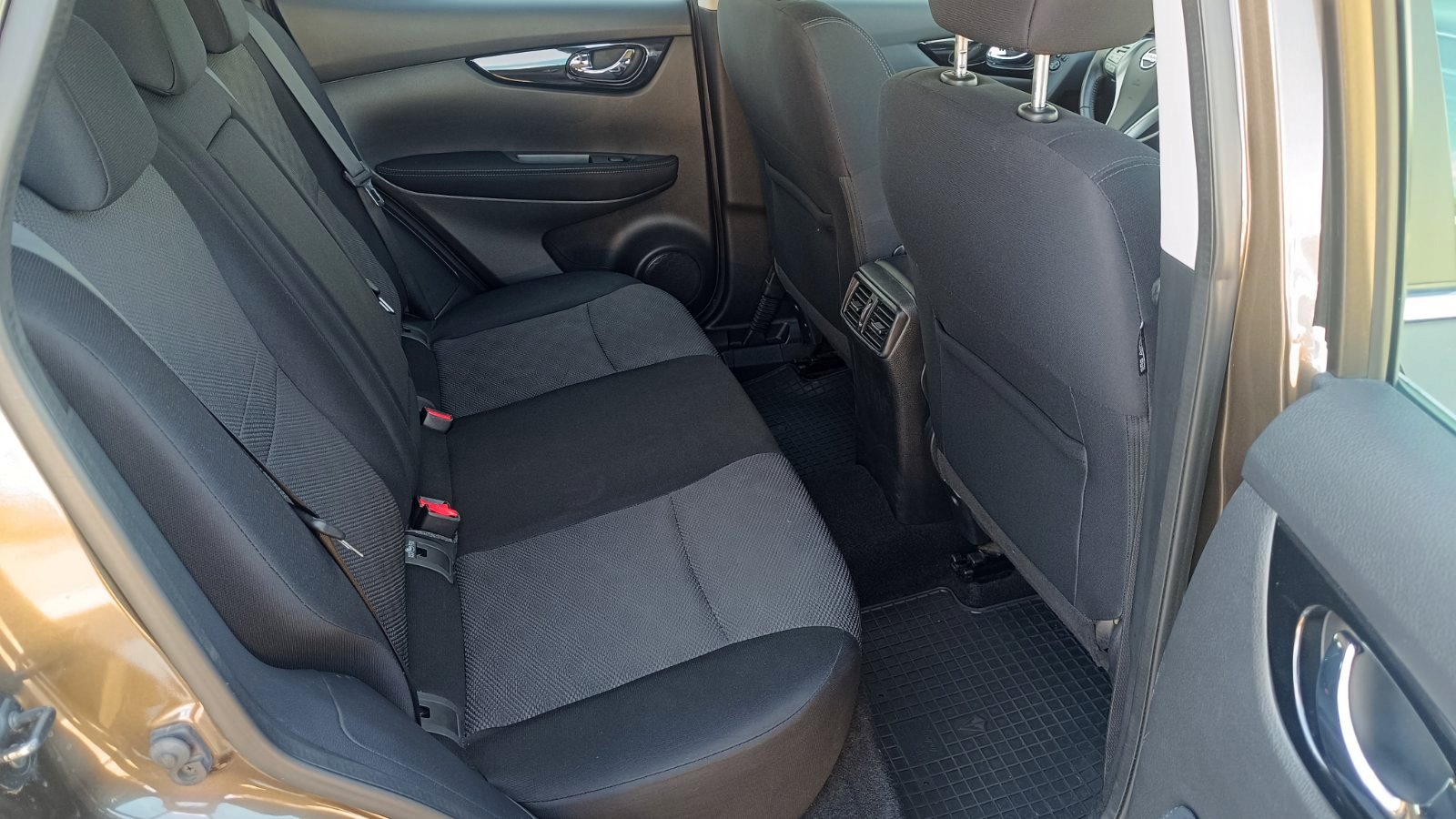 Інші авто NISSAN QASHQAI 2015 року з пробігом 87725 км, Універсал, Тойота Центр Київ "ВІДІ Аеропорт", м.Київ - 560000 ГРН | Фото № 7