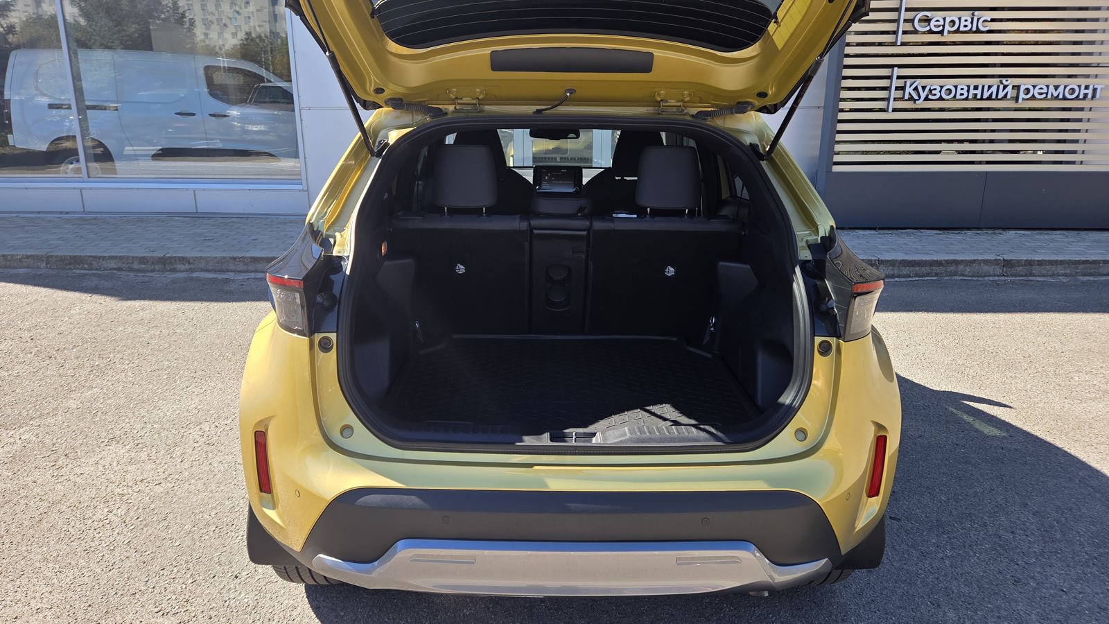 Toyota YARIS CROSS 2021 року з пробігом 53634 км, Універсал, Тойота Центр Кропивницький "Мотор - Олві", м.Кропивницький - 1100000 ГРН | Фото № 10