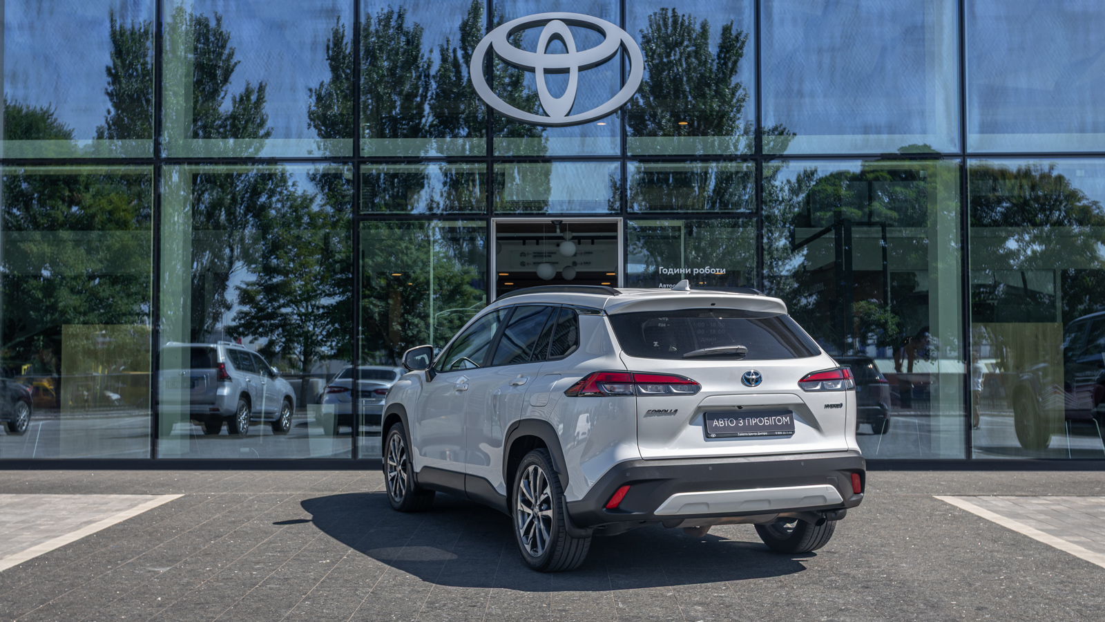 Toyota COROLLA CROSS 2023 року з пробігом 89714 км, Хетчбек, Тойота Центр Дніпро "Алмаз Мотор" на Запорізькому шосе, м.Дніпро - 1500000 ГРН | Фото № 2