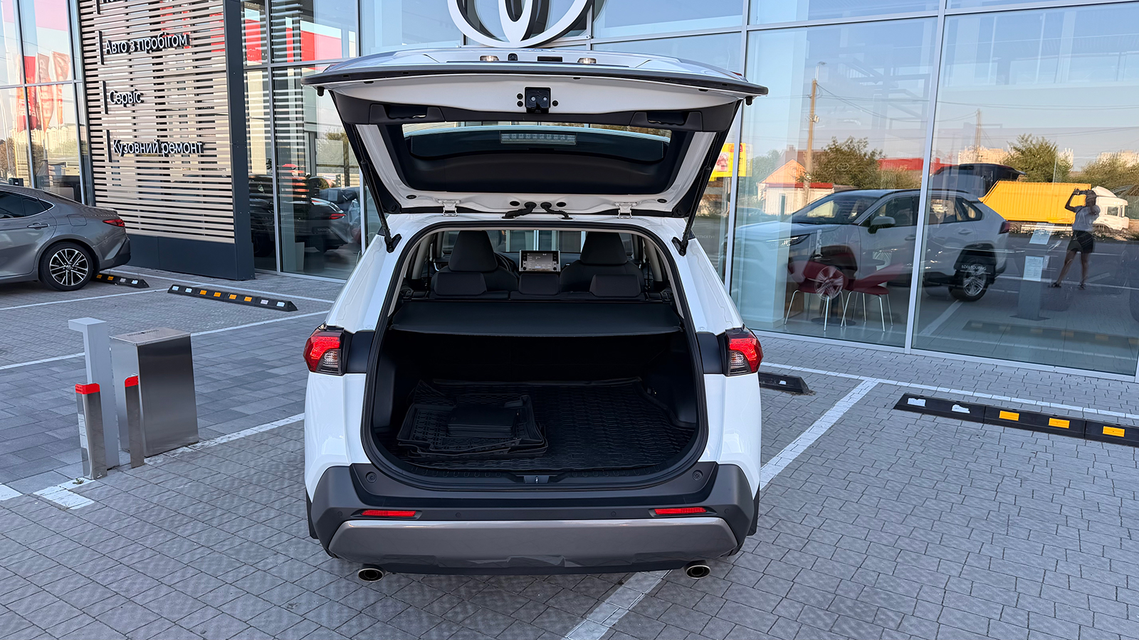 Toyota RAV4 2021 року з пробігом 36372 км, Універсал, Тойота Центр Рівне "Агат Авто", м.Рівне - 1251600 ГРН | Фото № 10