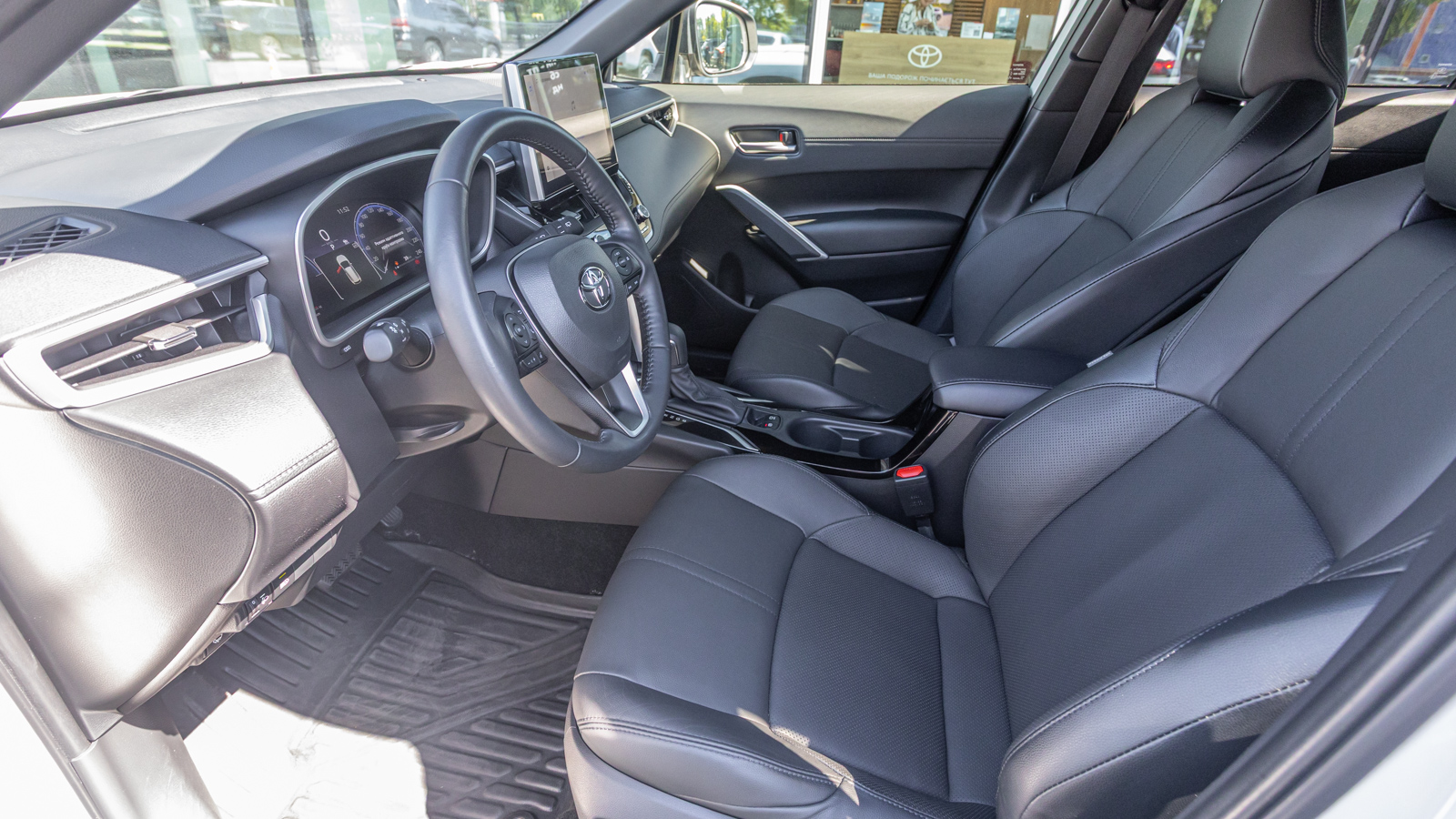 Toyota COROLLA CROSS 2023 року з пробігом 89714 км, Хетчбек, Тойота Центр Дніпро "Алмаз Мотор" на Запорізькому шосе, м.Дніпро - 1500000 ГРН | Фото № 14