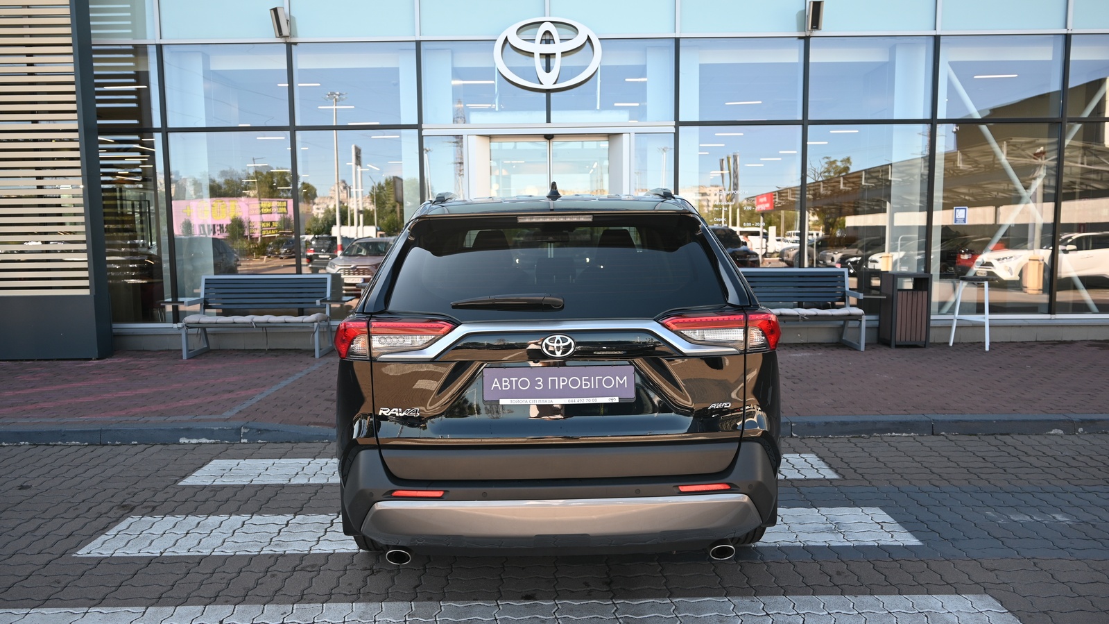 Toyota RAV4 2021 року з пробігом 111715 км, Універсал, Тойота Центр Київ "Сіті Плаза", м.Київ - 1246830 ГРН | Фото № 4