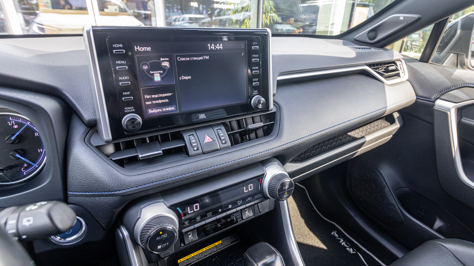 Toyota RAV4 2020 року з пробігом 33537 км, Універсал, Тойота Центр Дніпро "Алмаз Мотор" на Запорізькому шосе, м.Дніпро - 1600000 ГРН | Фото № 17