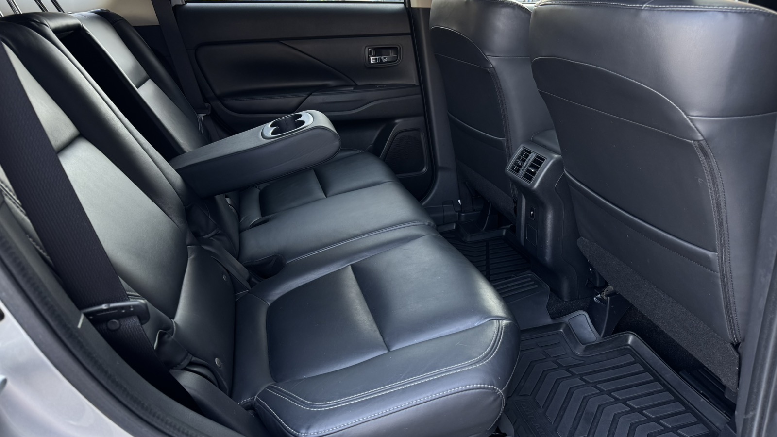 Інші авто MITSUBISHI OUTLANDER 2018 року з пробігом 106000 км, Універсал, Тойота Центр Одеса "ВіДі Пальміра", м.Одеса - 764000 ГРН | Фото № 7