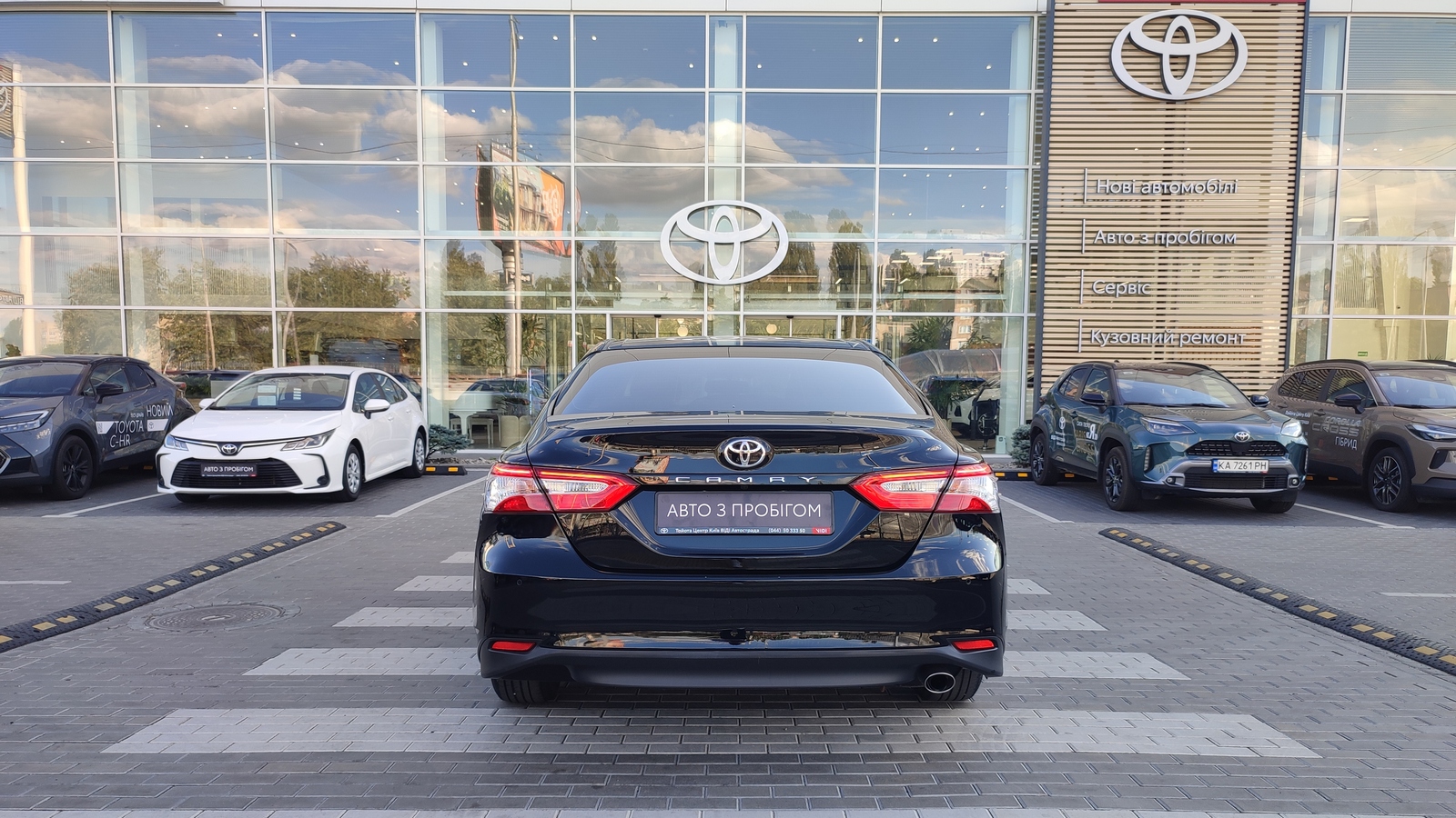 Toyota CAMRY 2018 року з пробігом 105906 км, Седан, Тойота Центр Київ "ВіДі Автострада", м.Київ - 863000 ГРН | Фото № 4