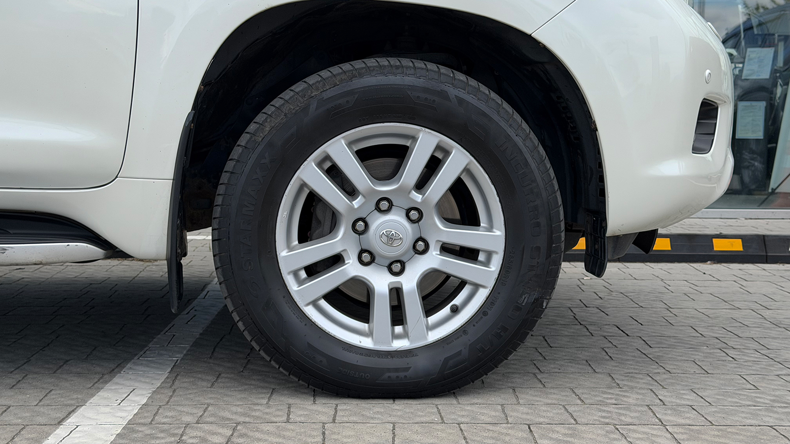 Toyota LAND CRUISER PRADO 2013 року, Універсал, Тойота Центр Рівне "Агат Авто", м.Рівне | Фото № 16 Toyota LAND CRUISER PRADO 2013 року з пробігом 263905 км, Універсал, Тойота Центр Рівне "Агат Авто", м.Рівне - 1054920 ГРН | Фото № 16