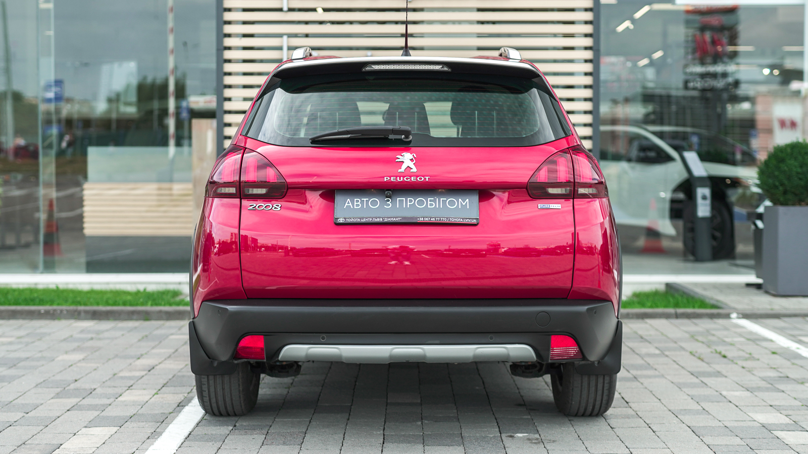 Інші авто PEUGEOT 2008 2016 року, Універсал, Тойота Центр Львів "Діамант", м.Львів | Фото № 4 Інші авто PEUGEOT 2008 2016 року з пробігом 60483 км, Універсал, Тойота Центр Львів "Діамант", м.Львів - 586300 ГРН | Фото № 4
