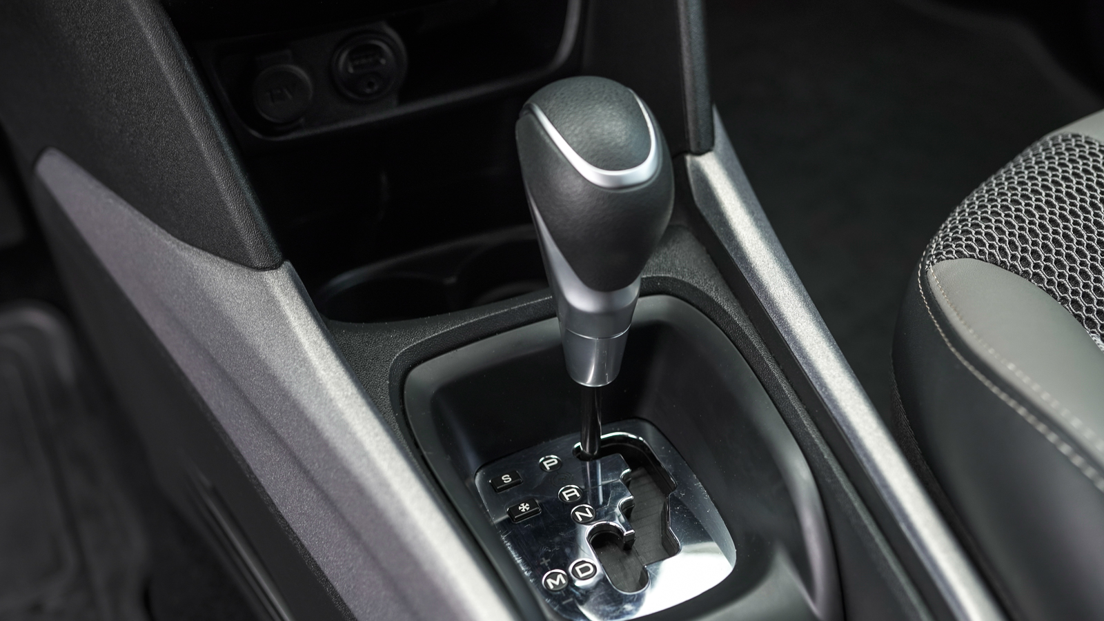 Інші авто PEUGEOT 2008 2016 року, Універсал, Тойота Центр Львів "Діамант", м.Львів | Фото № 28 Інші авто PEUGEOT 2008 2016 року з пробігом 60483 км, Універсал, Тойота Центр Львів "Діамант", м.Львів - 586300 ГРН | Фото № 28