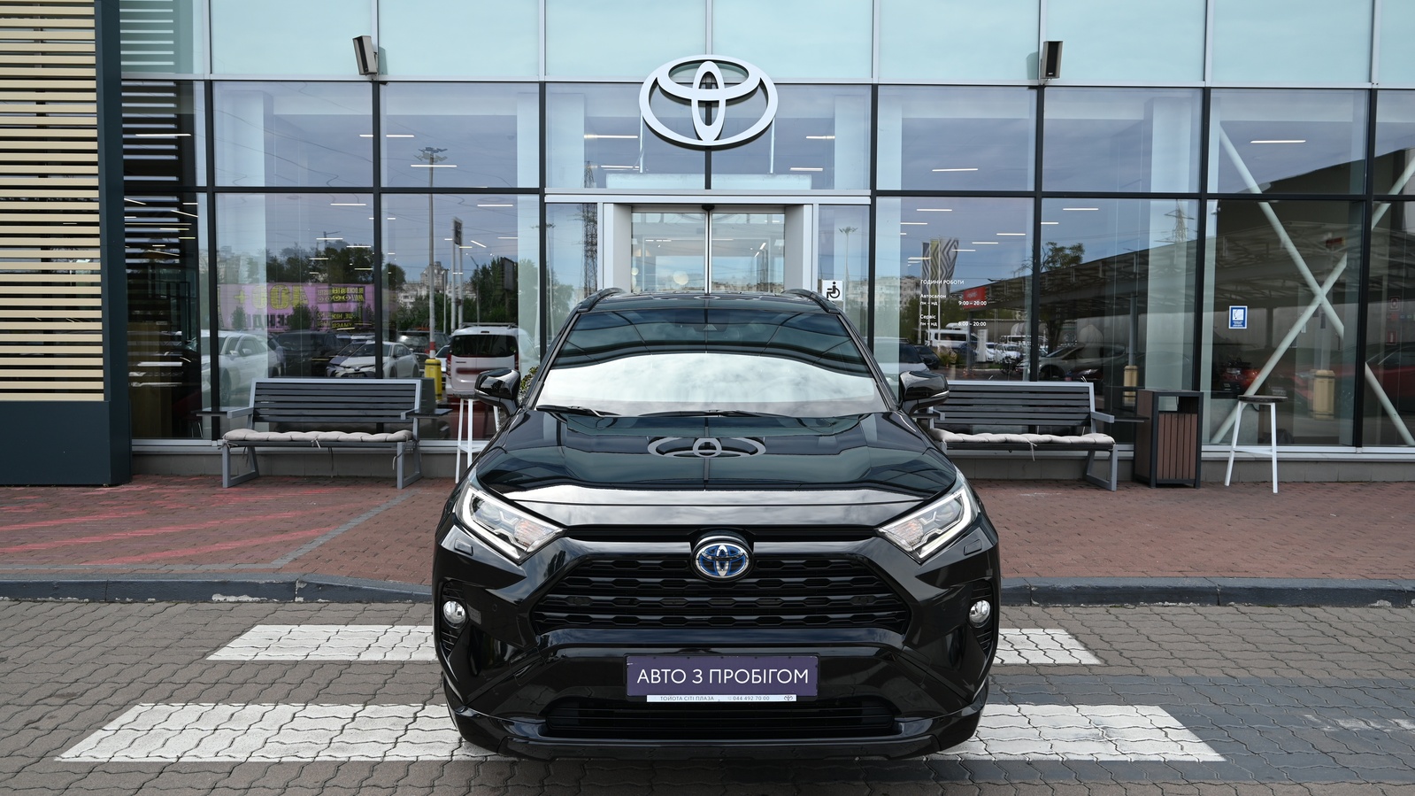 Toyota RAV4 2021 року, Універсал, Тойота Центр Київ "Сіті Плаза", м.Київ | Фото № 5 Toyota RAV4 2021 року з пробігом 92000 км, Універсал, Тойота Центр Київ "Сіті Плаза", м.Київ - 1514688 ГРН | Фото № 5