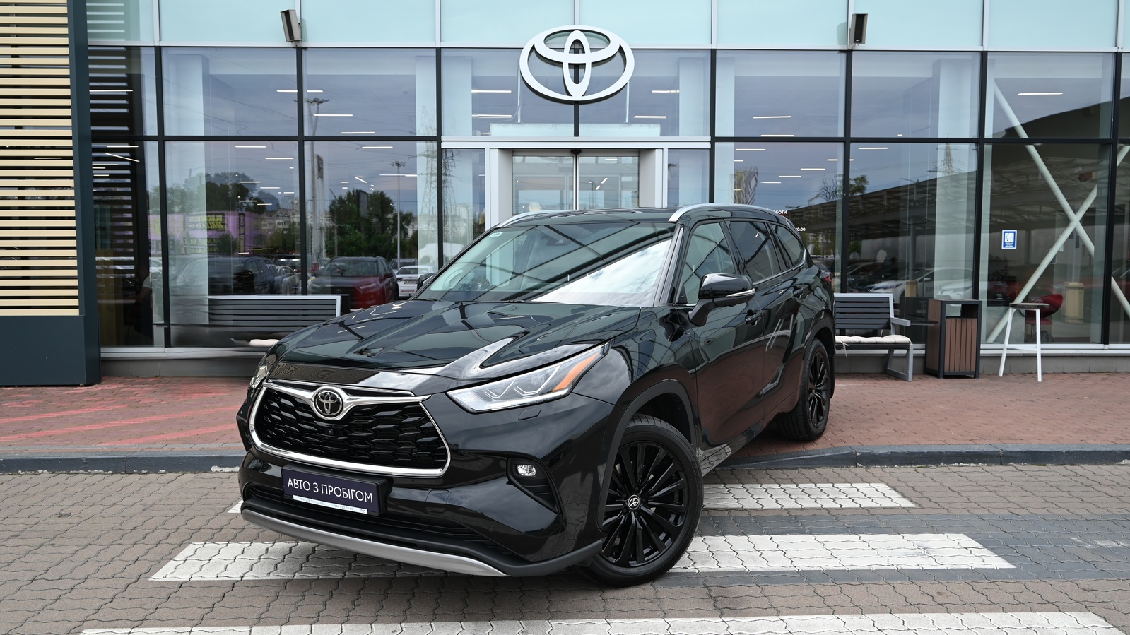 Toyota HIGHLANDER 2025 року, Універсал, Тойота Центр Київ "Сіті Плаза", м.Київ | Фото № 1 Toyota HIGHLANDER 2025 року з пробігом 17360 км, Універсал, Тойота Центр Київ "Сіті Плаза", м.Київ - 2998250 ГРН | Фото № 1