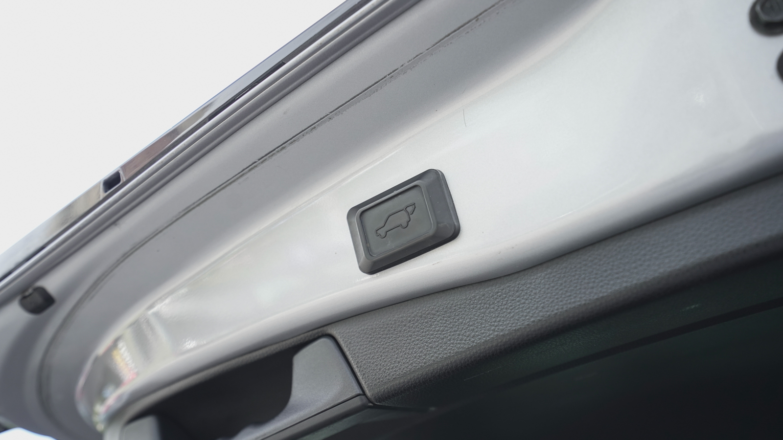 Toyota RAV4 Plug-In 2021 року, Універсал, Лексус Львів, м.Львів | Фото № 12 Toyota RAV4 Plug-In 2021 року з пробігом 108483 км, Універсал, Лексус Львів, м.Львів - 2119700 ГРН | Фото № 12