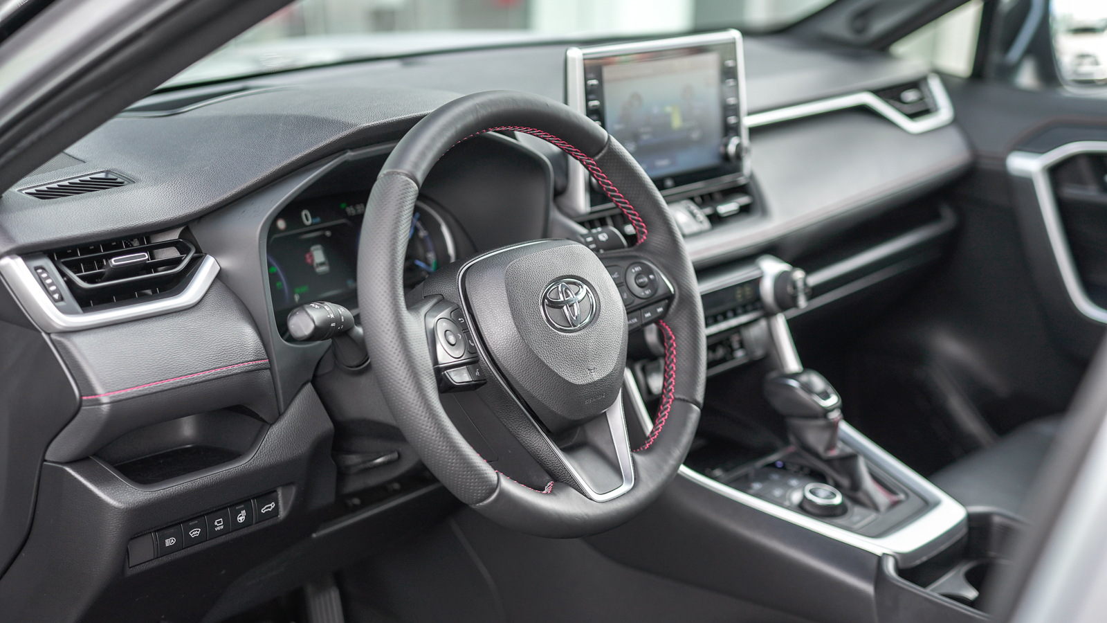 Toyota RAV4 Plug-In 2021 року, Універсал, Лексус Львів, м.Львів | Фото № 18 Toyota RAV4 Plug-In 2021 року з пробігом 108483 км, Універсал, Лексус Львів, м.Львів - 2119700 ГРН | Фото № 18