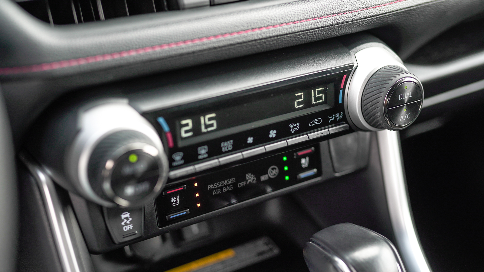 Toyota RAV4 Plug-In 2021 року, Універсал, Лексус Львів, м.Львів | Фото № 38 Toyota RAV4 Plug-In 2021 року з пробігом 108483 км, Універсал, Лексус Львів, м.Львів - 2119700 ГРН | Фото № 38