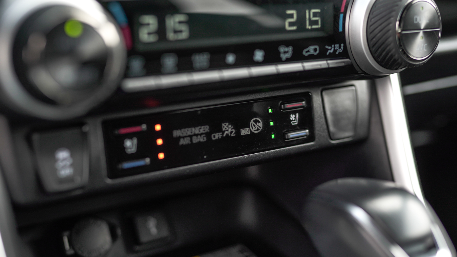 Toyota RAV4 Plug-In 2021 року, Універсал, Лексус Львів, м.Львів | Фото № 39 Toyota RAV4 Plug-In 2021 року з пробігом 108483 км, Універсал, Лексус Львів, м.Львів - 2119700 ГРН | Фото № 39