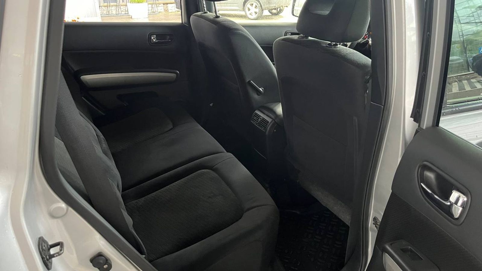 Інші авто NISSAN X-TRAIL 2012 року, Універсал, Тойота Центр Хмельницький "Гранд Мотор", м.Хмельницький | Фото № 7 Інші авто NISSAN X-TRAIL 2012 року з пробігом 116343 км, Універсал, Тойота Центр Хмельницький "Гранд Мотор", м.Хмельницький - 550000 ГРН | Фото № 7