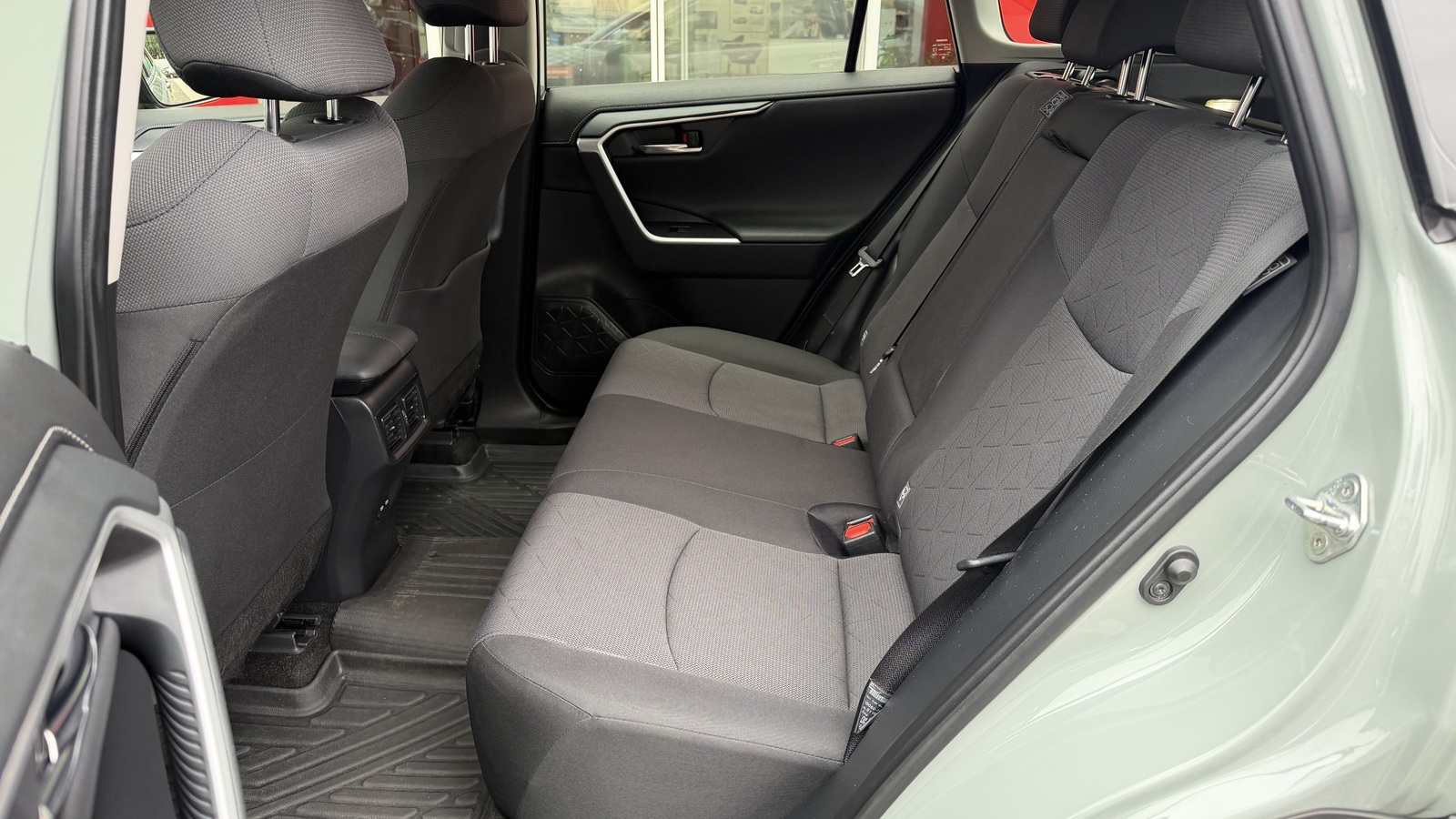 Toyota RAV4 2023 року, Універсал, Тойота Центр Кривий Ріг "Алмаз Сістем", м.Кривий Ріг | Фото № 11 Toyota RAV4 2023 року з пробігом 24447 км, Універсал, Тойота Центр Кривий Ріг "Алмаз Сістем", м.Кривий Ріг - 1360000 ГРН | Фото № 11